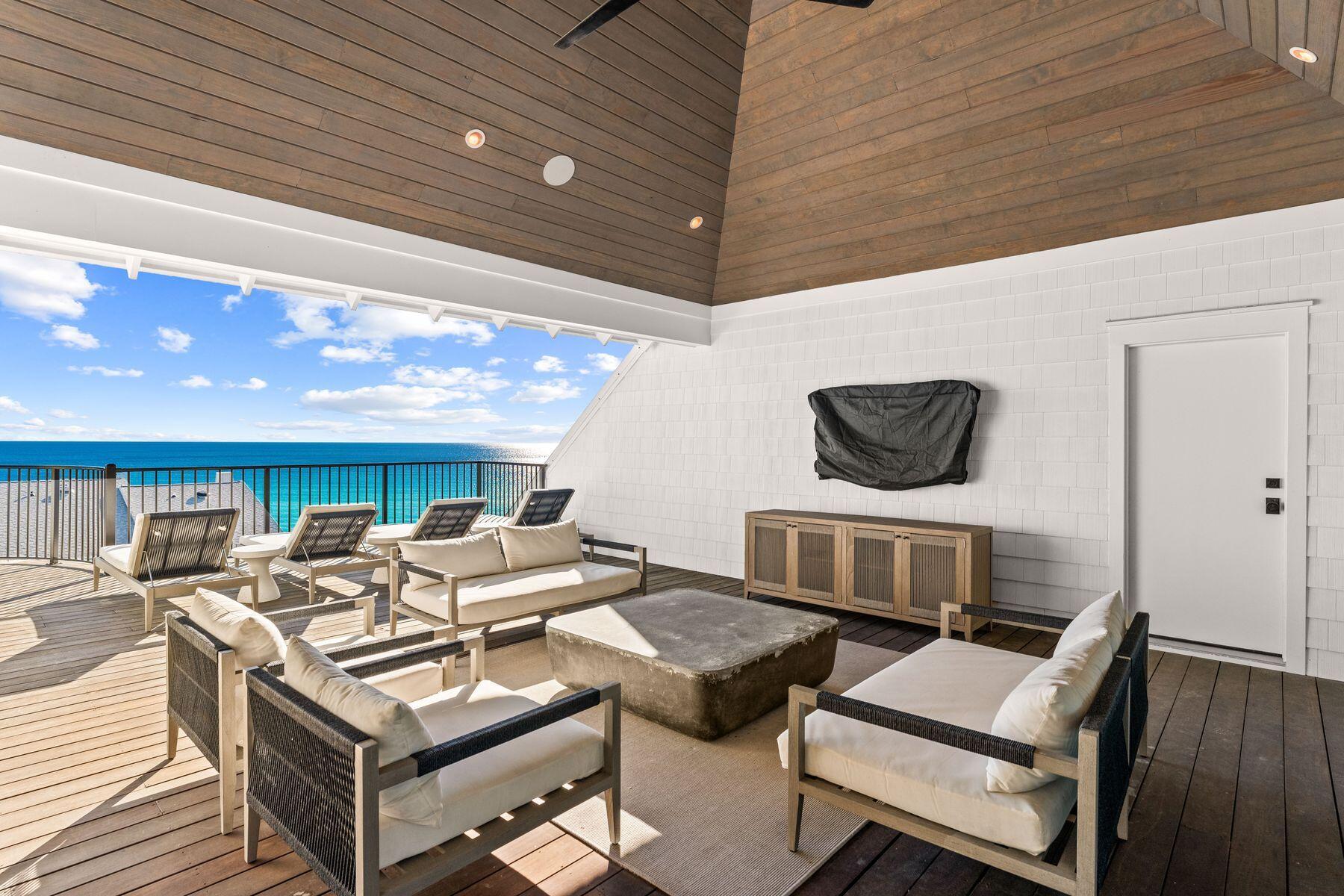 THE HOMESTEAD - Residential