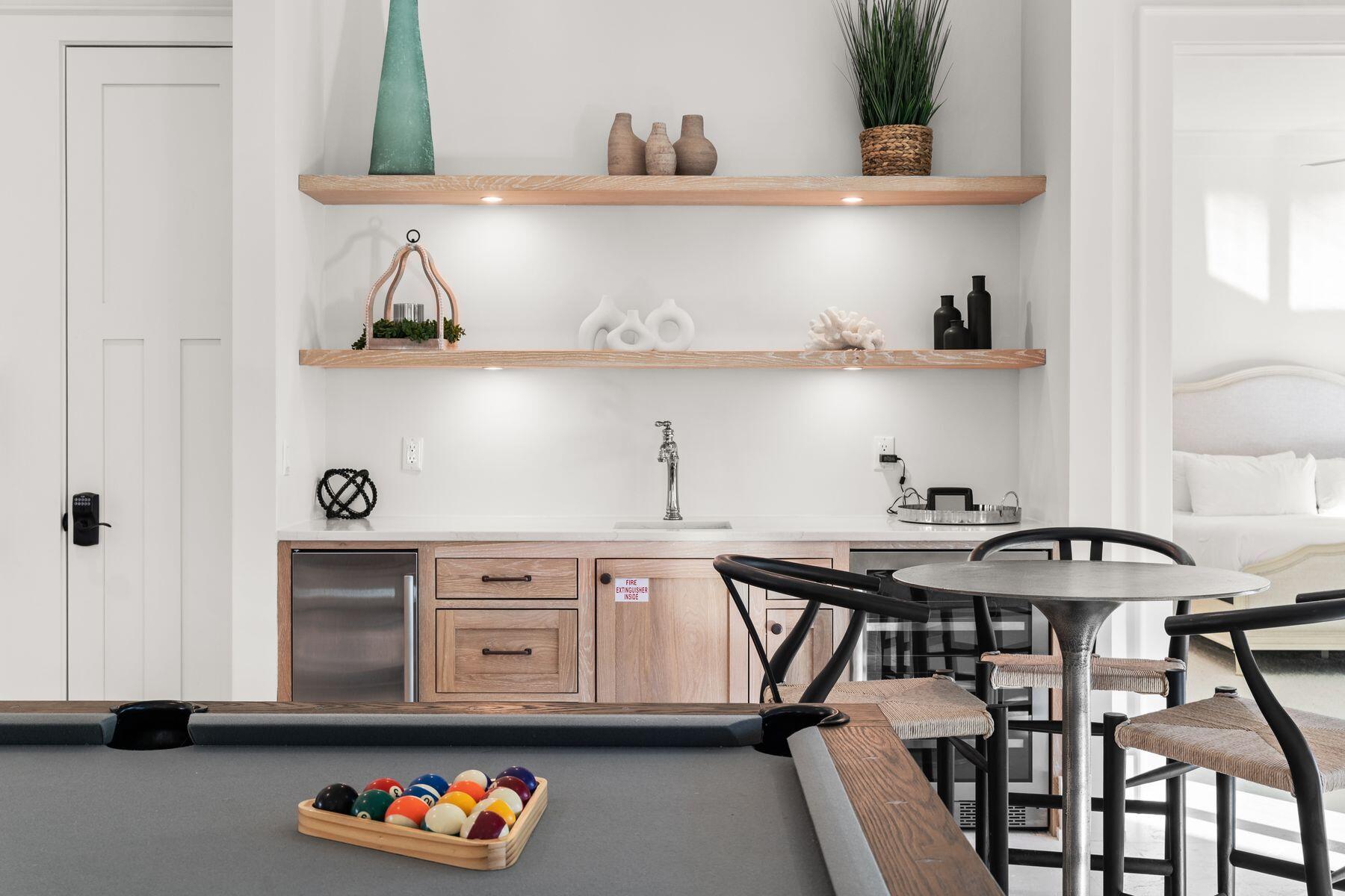 THE HOMESTEAD - Residential