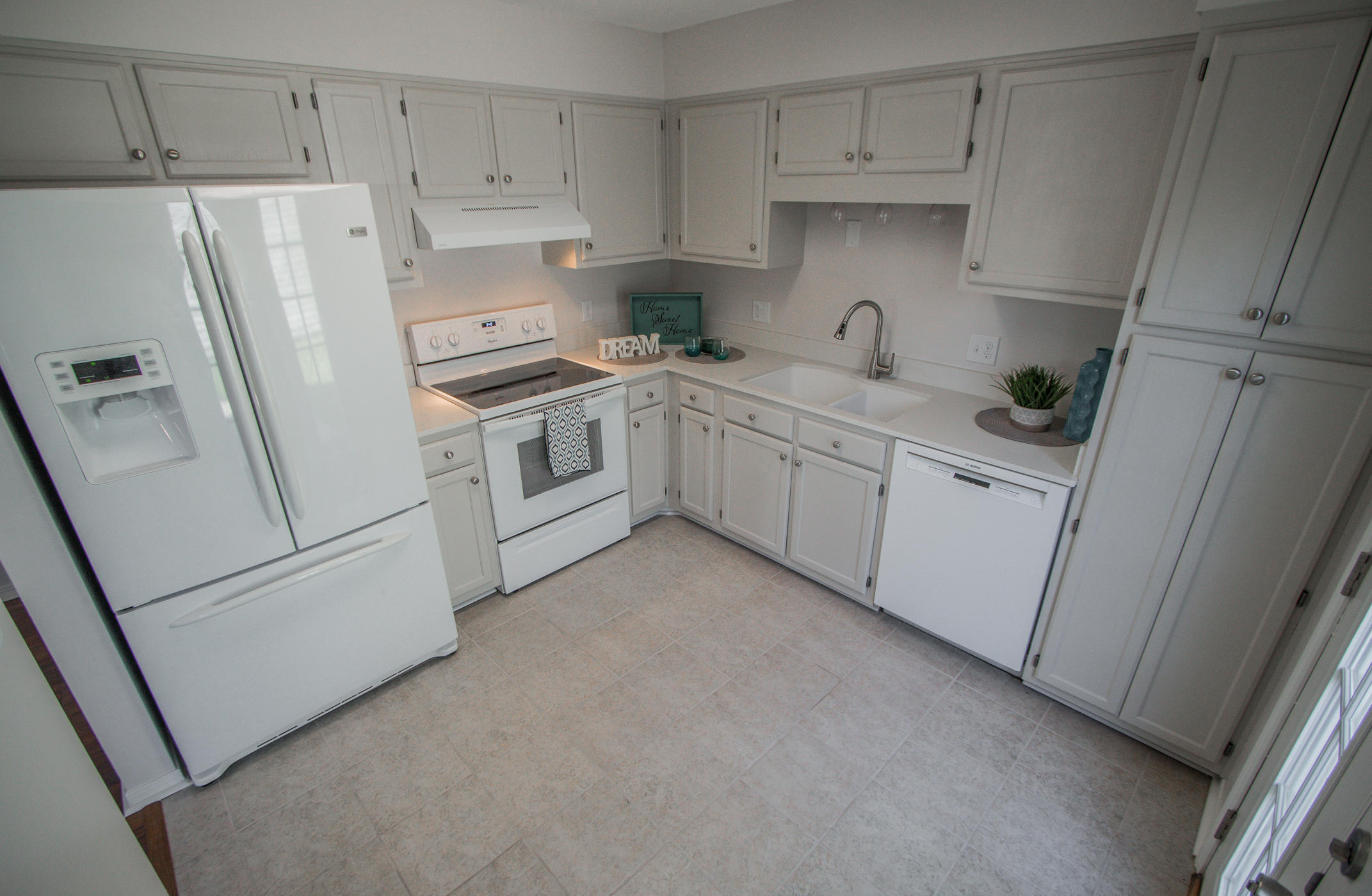 HIDDEN TRAILS PH 3 - Residential