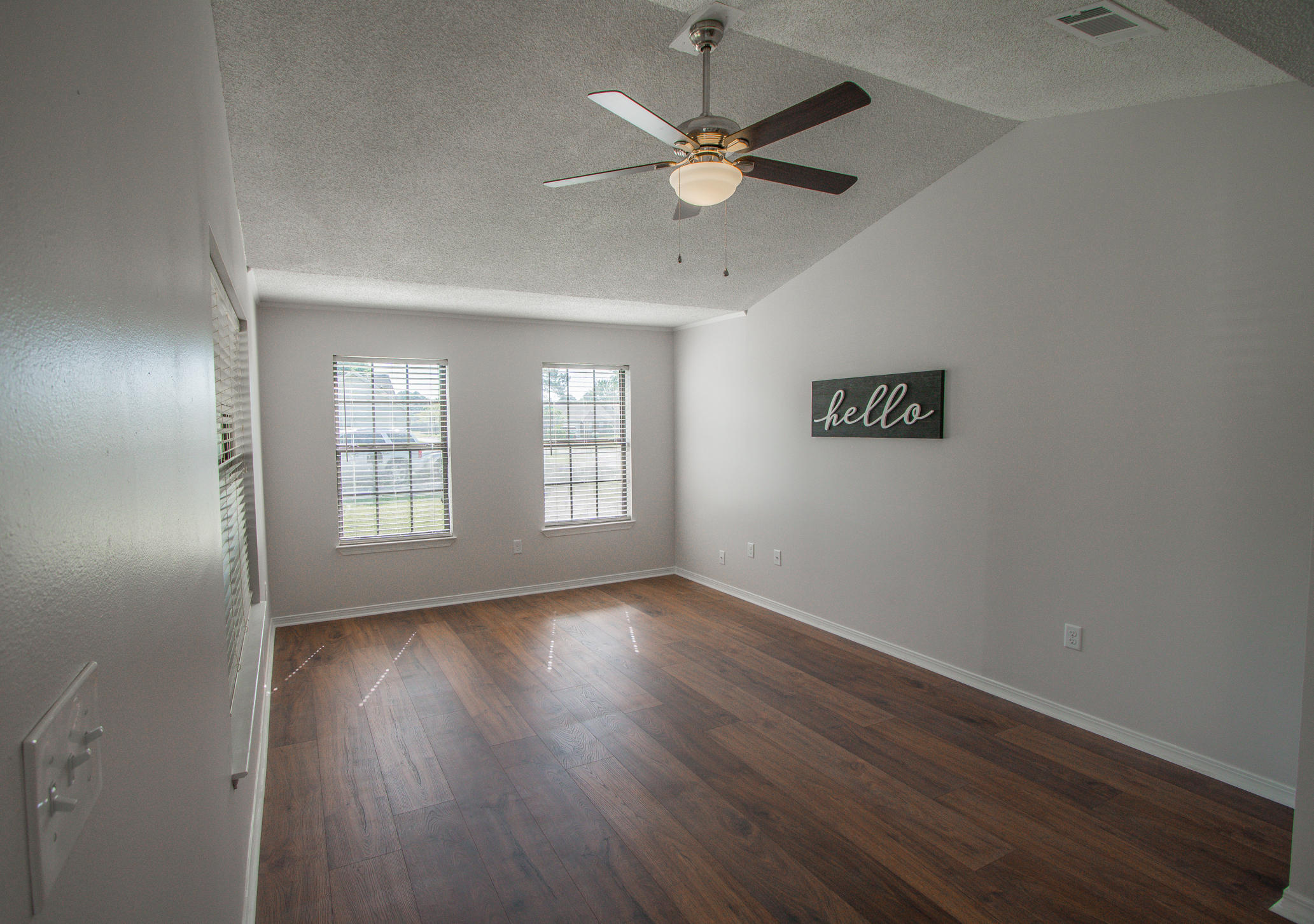 HIDDEN TRAILS PH 3 - Residential