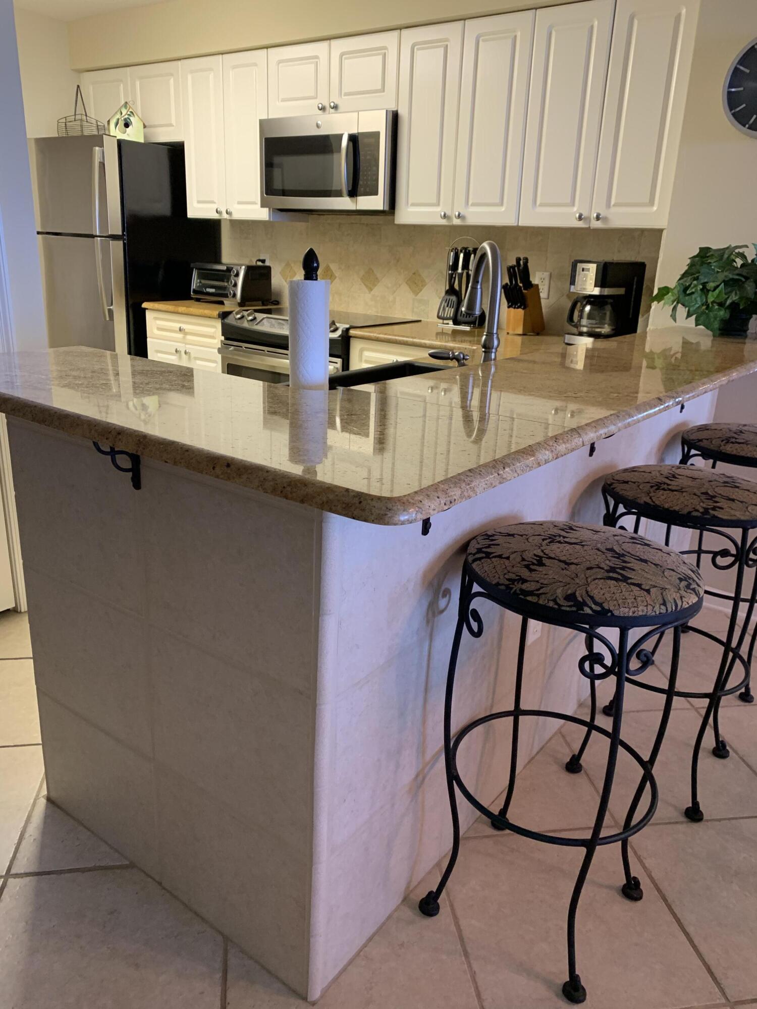 PEARL OF NAVARRE (THE) - Residential