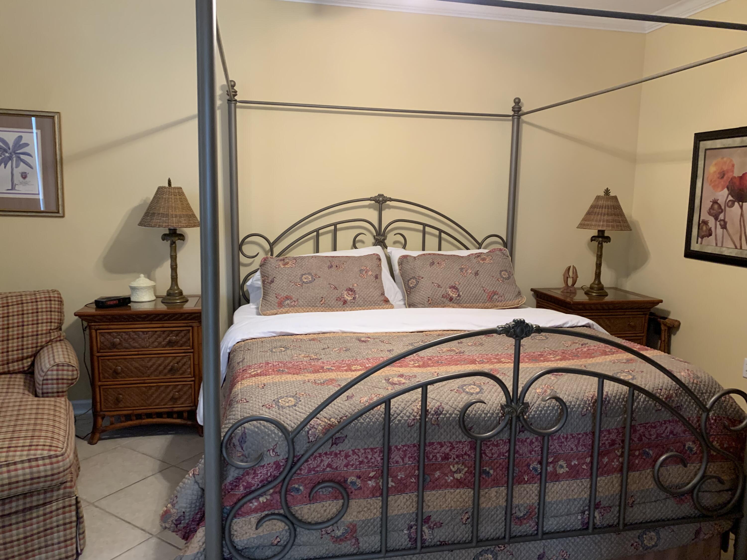 PEARL OF NAVARRE (THE) - Residential