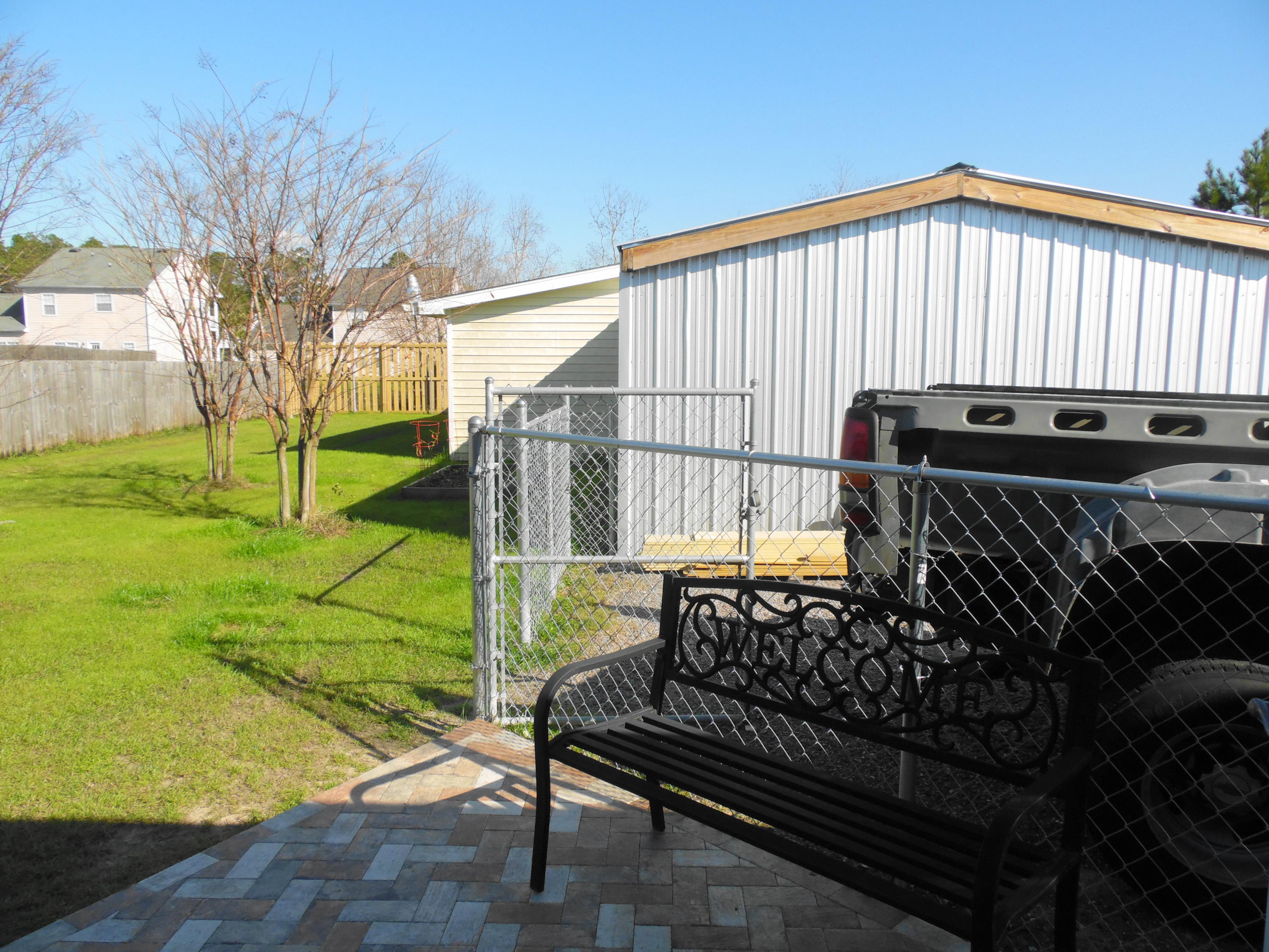 BRANDON OAKS 2ND ADD - Residential