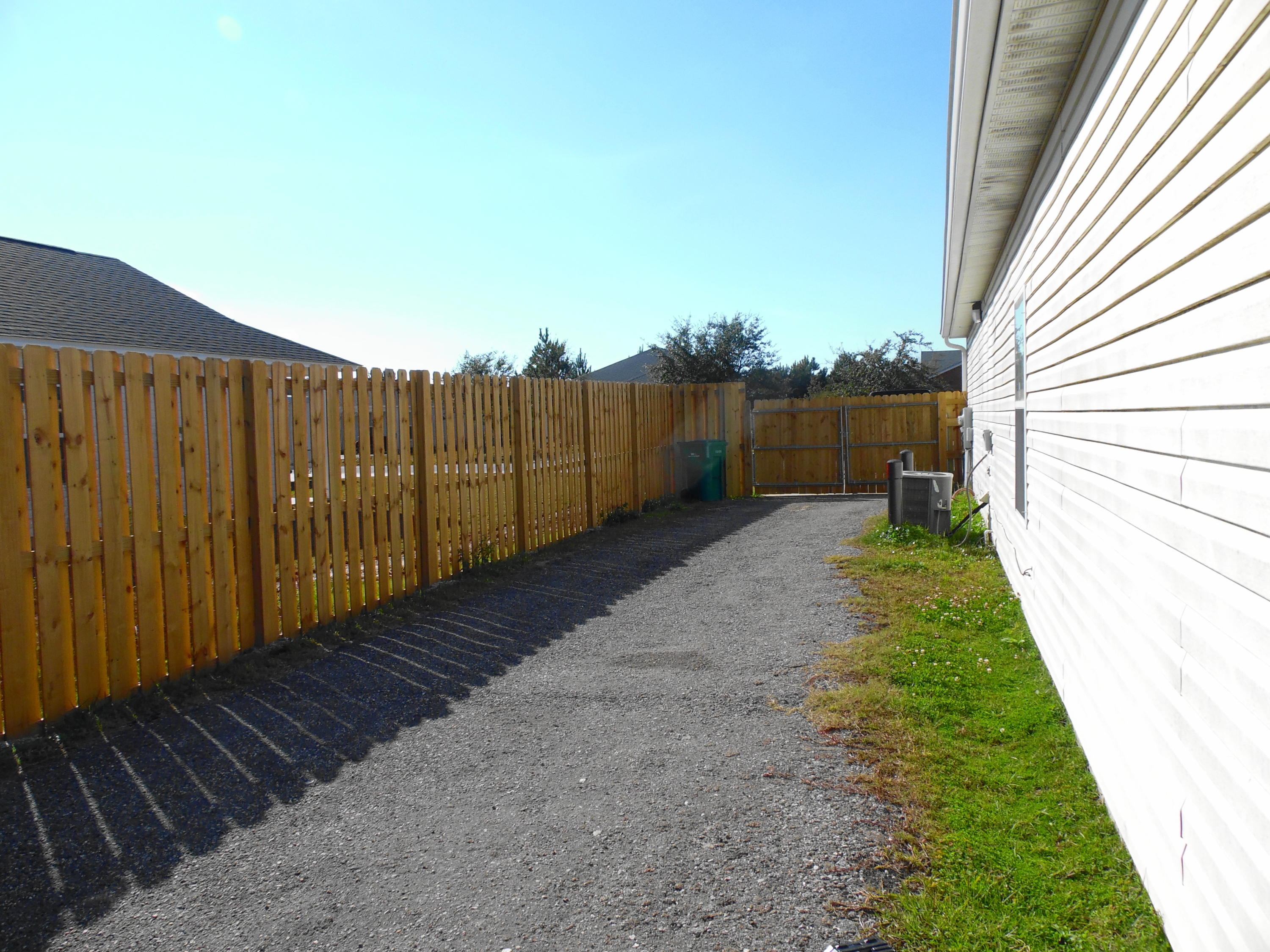 BRANDON OAKS 2ND ADD - Residential