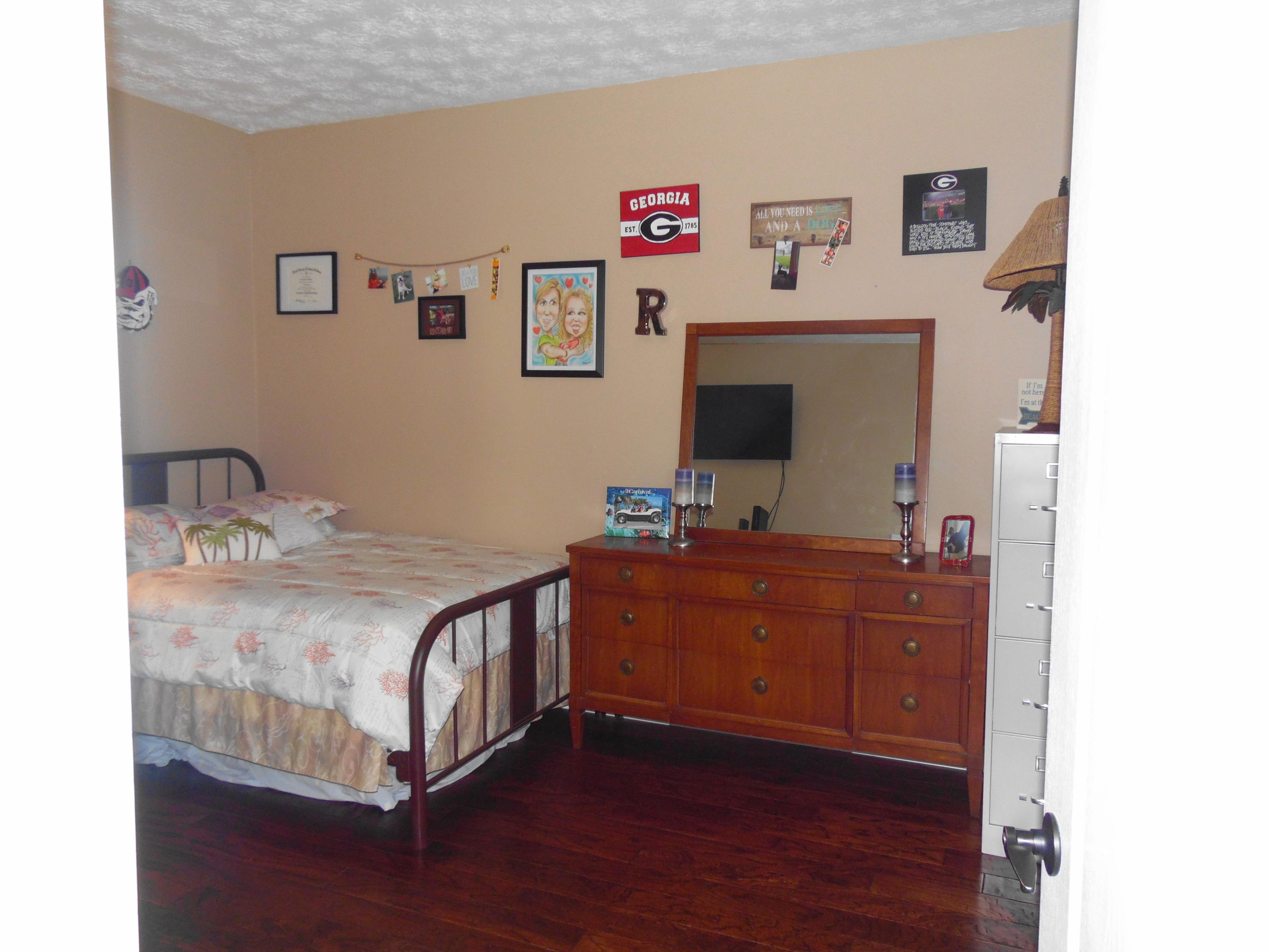 BRANDON OAKS 2ND ADD - Residential