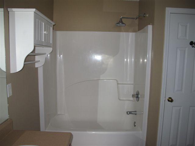 TRIPLE LAKES ESTATES - Residential