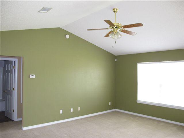 TRIPLE LAKES ESTATES - Residential