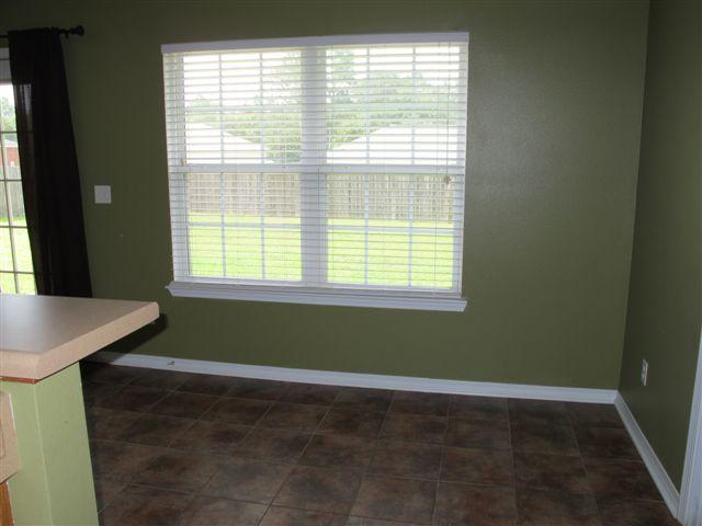 TRIPLE LAKES ESTATES - Residential