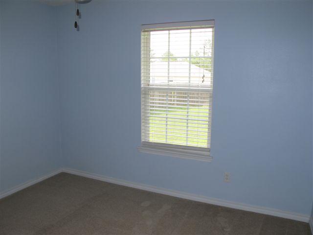 TRIPLE LAKES ESTATES - Residential