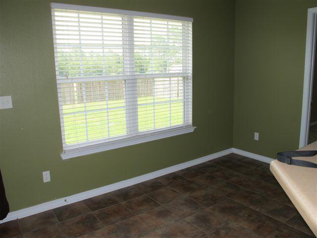 TRIPLE LAKES ESTATES - Residential