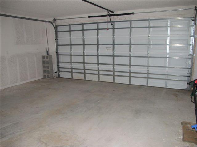 TRIPLE LAKES ESTATES - Residential