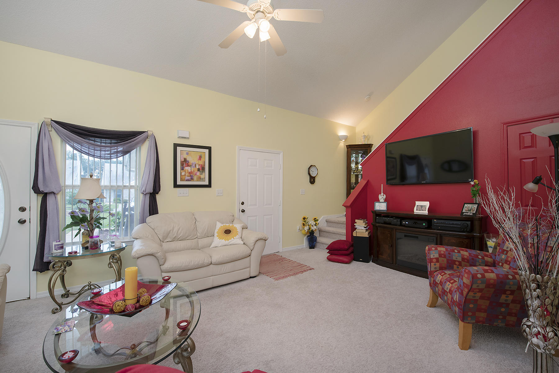 SANTA ROSA OAKS CONDOMINIUM - Residential