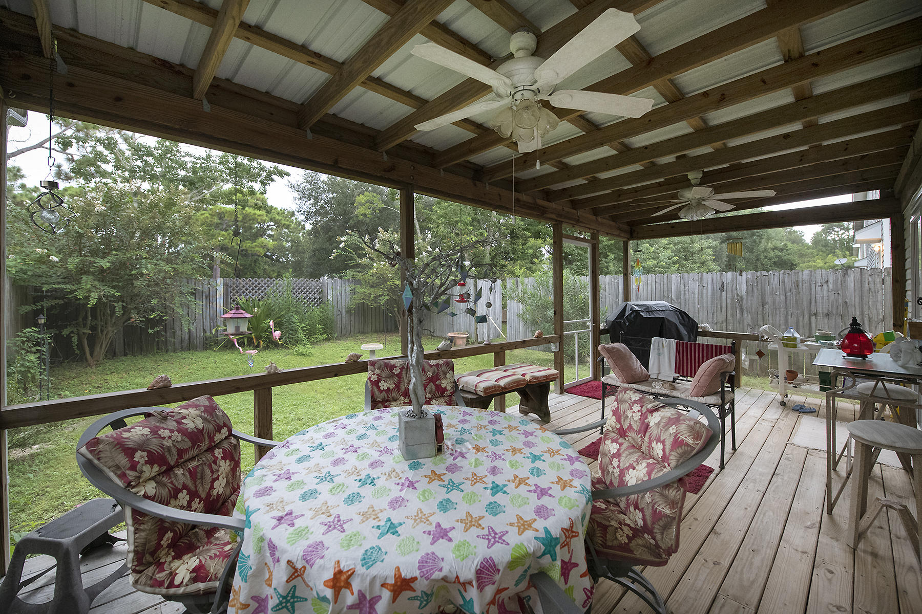 SANTA ROSA OAKS CONDOMINIUM - Residential
