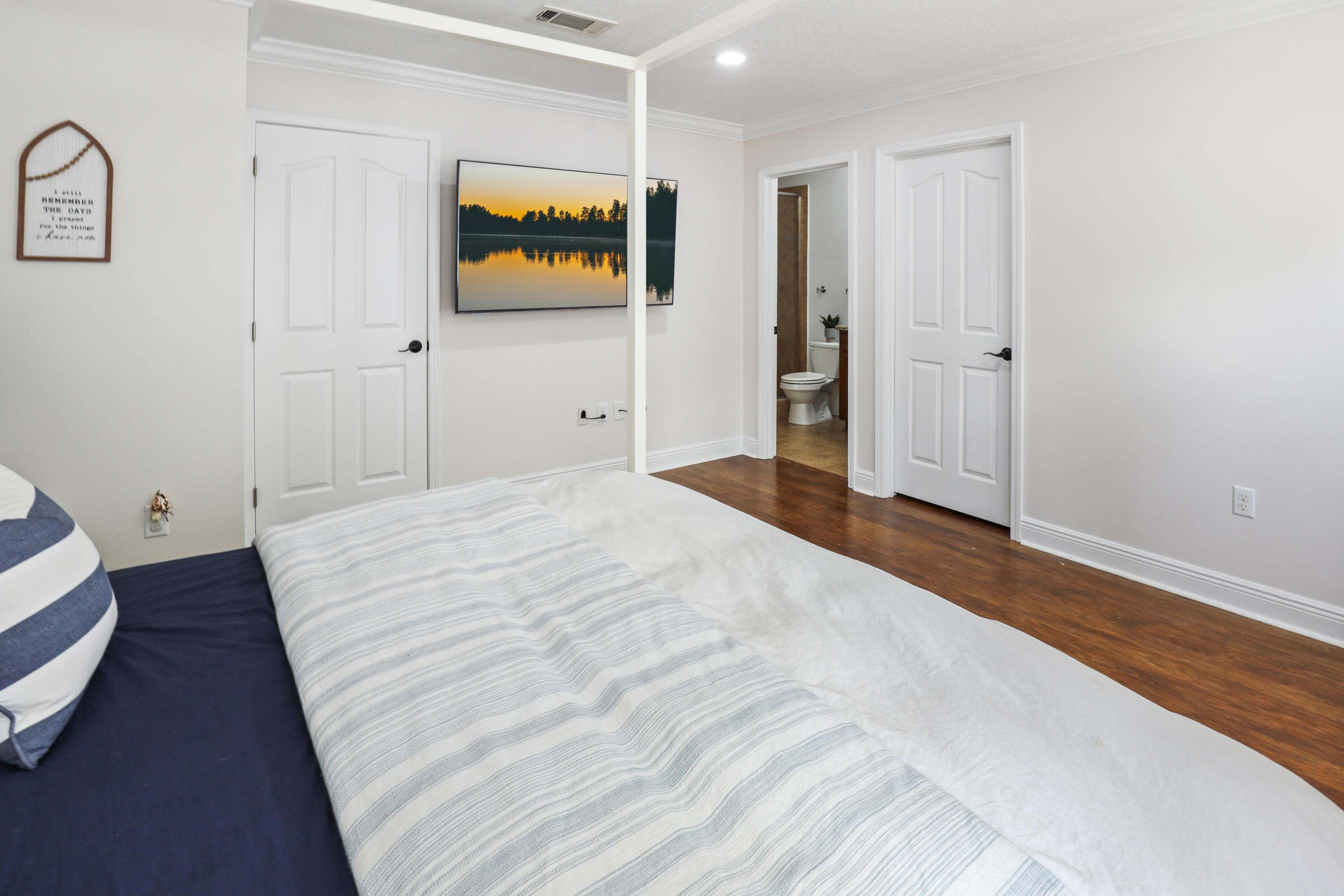 Sacred Oaks - Residential