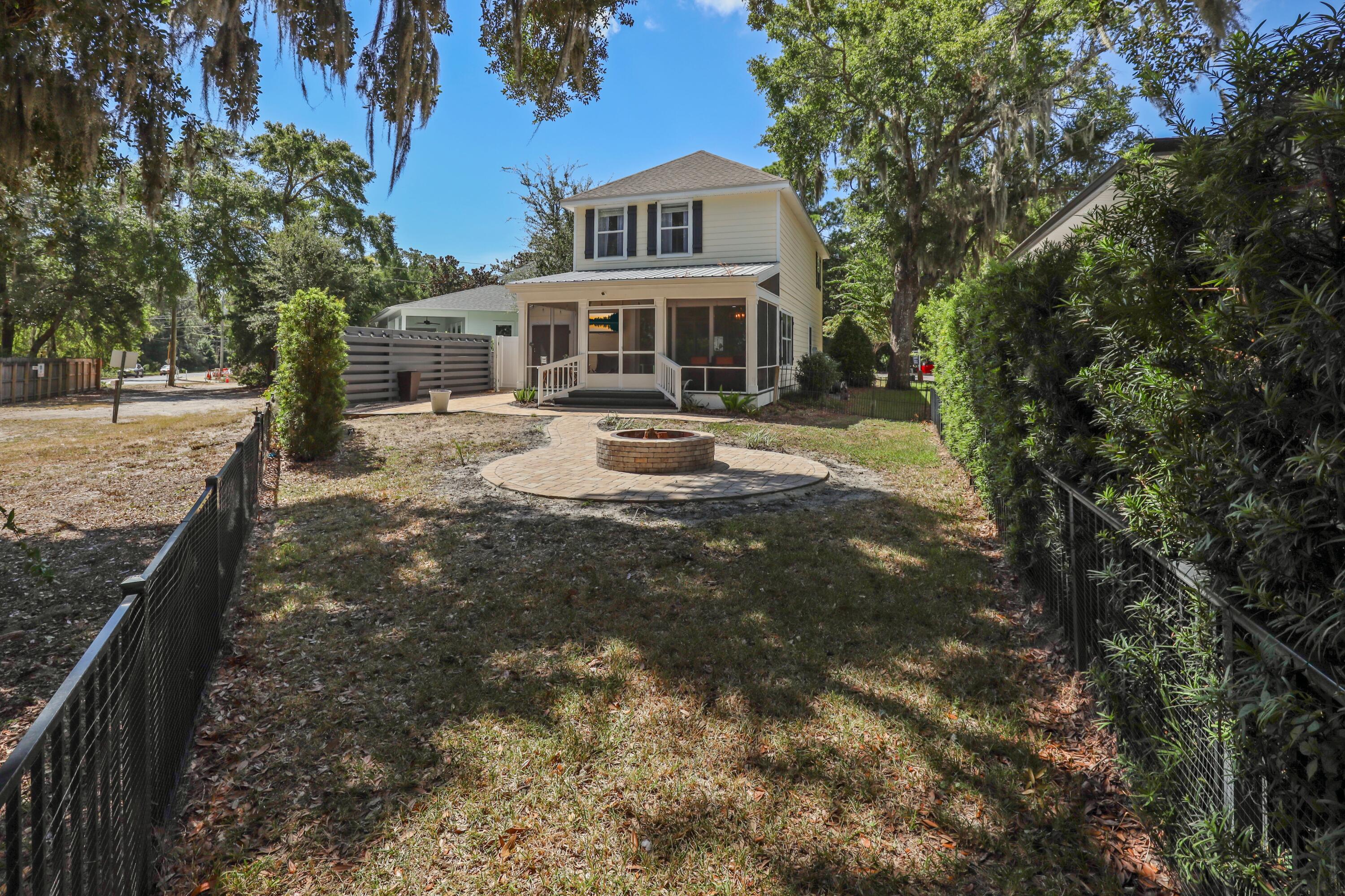 Sacred Oaks - Residential
