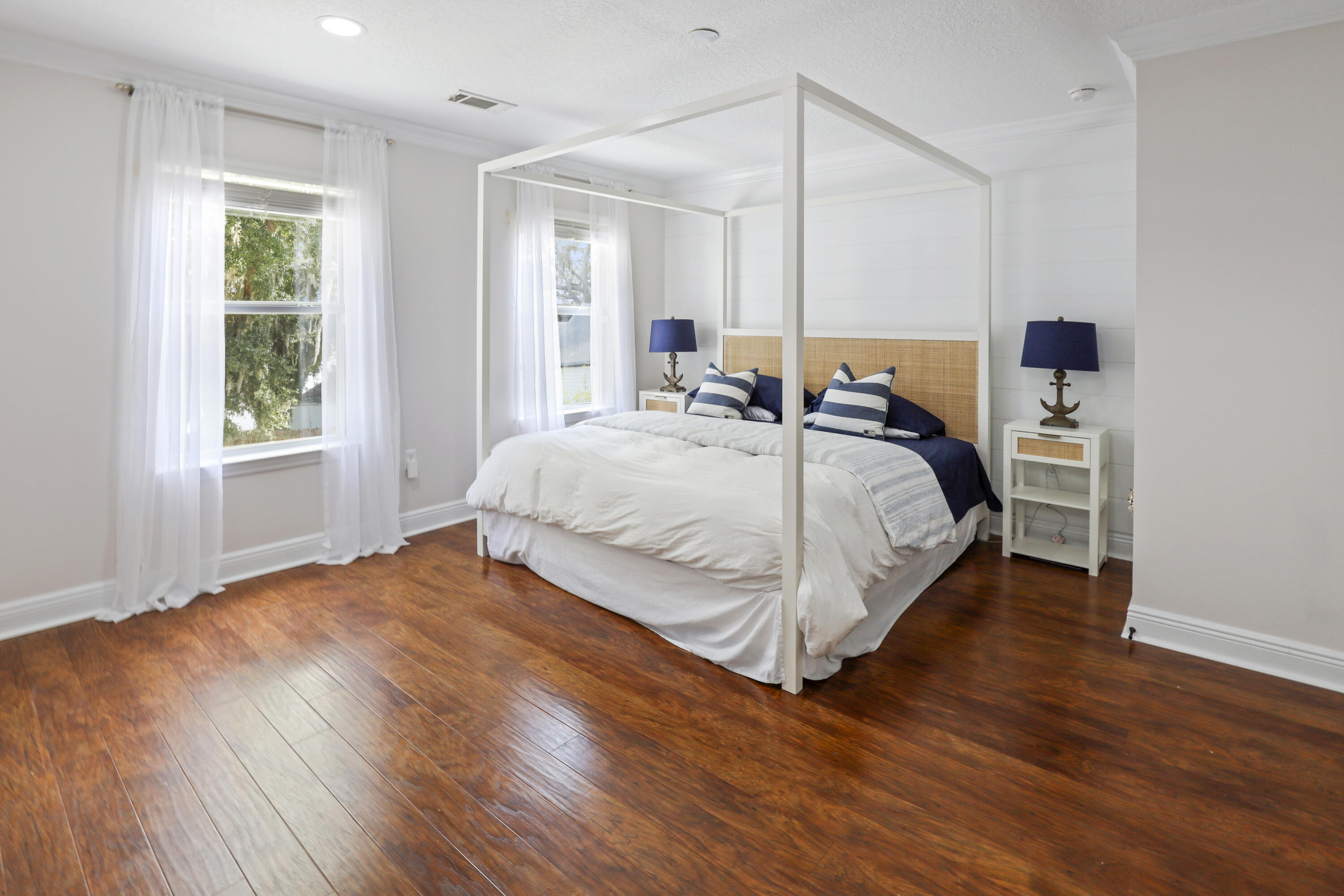 Sacred Oaks - Residential