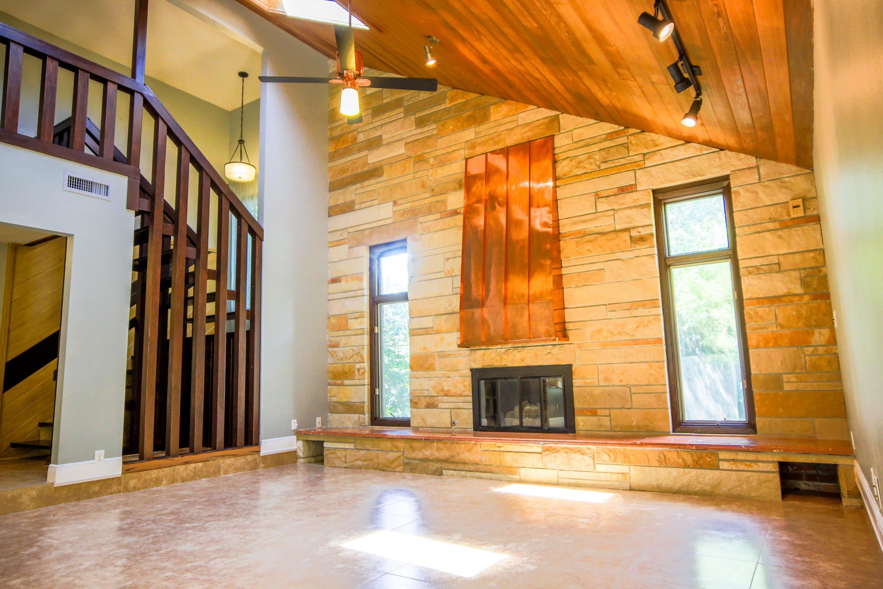 PARISH POINT - Residential