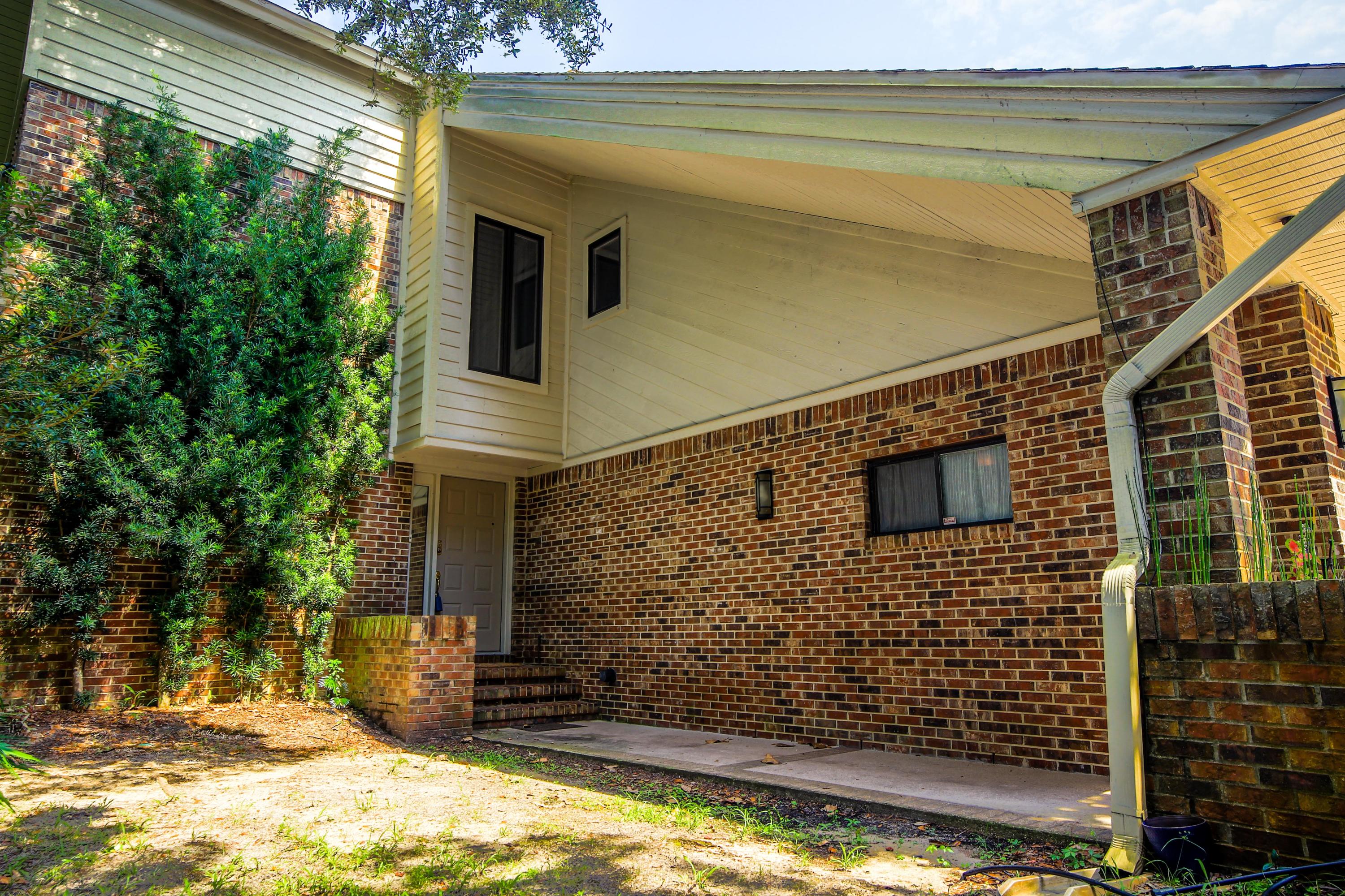 PARISH POINT - Residential