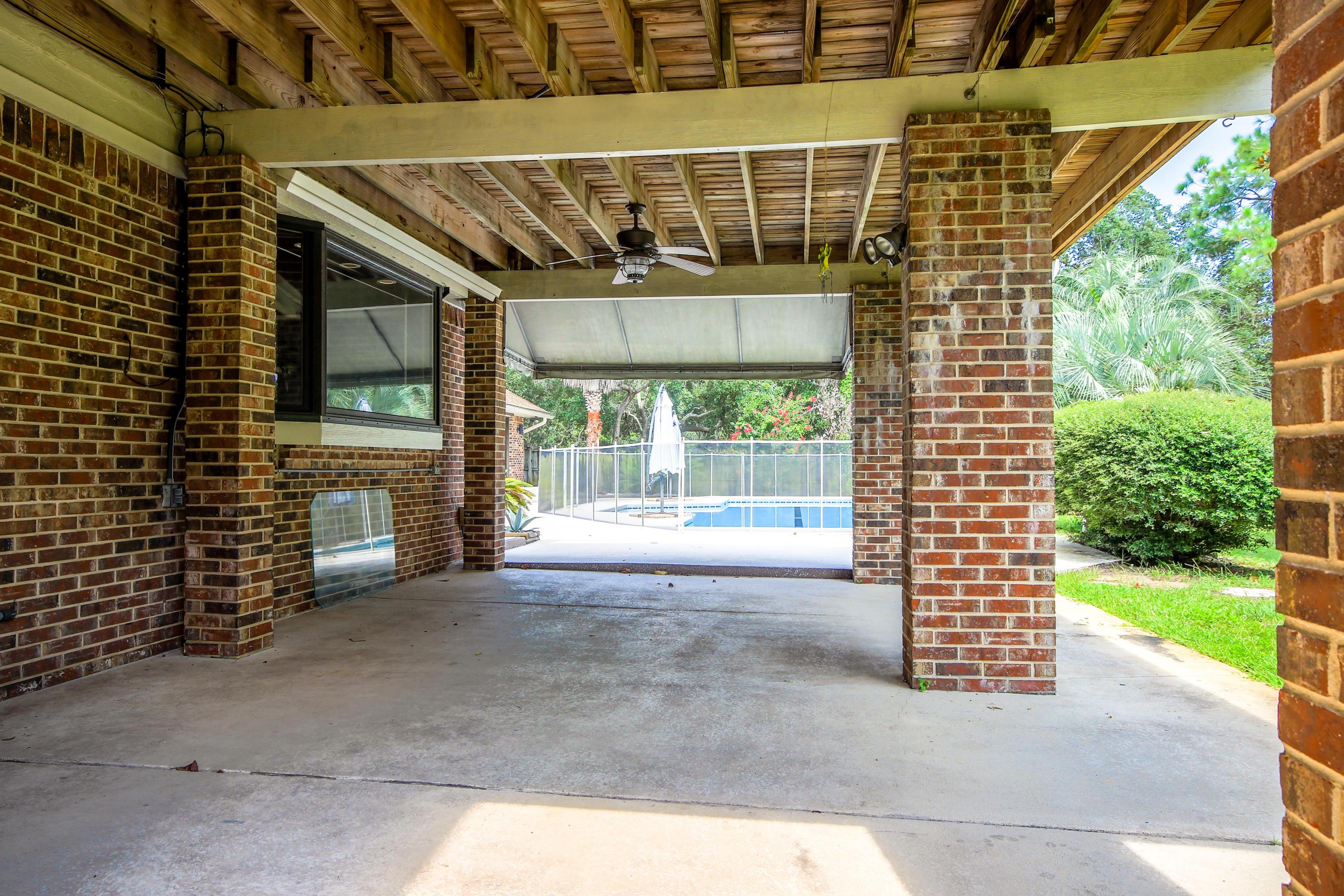 PARISH POINT - Residential