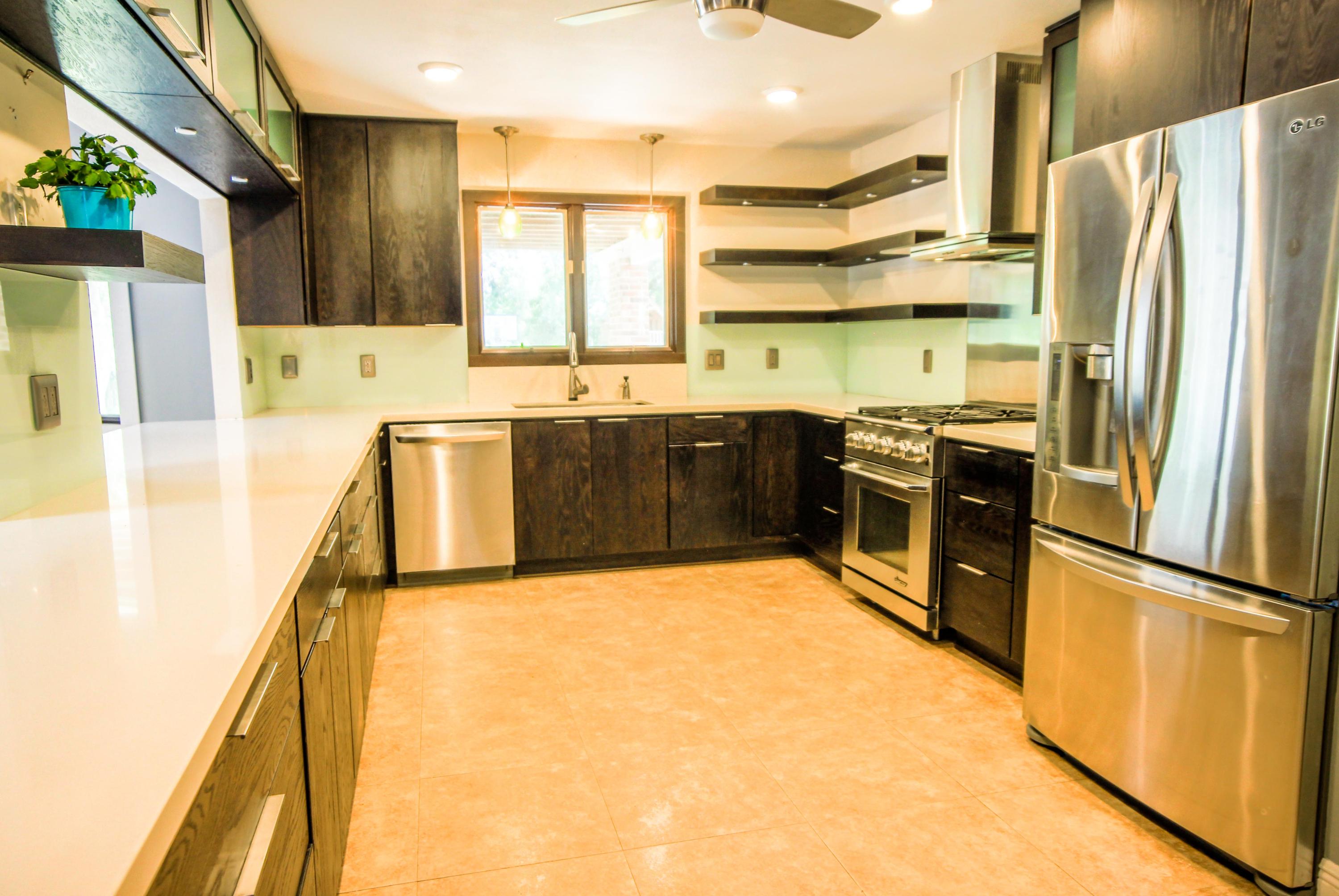 PARISH POINT - Residential