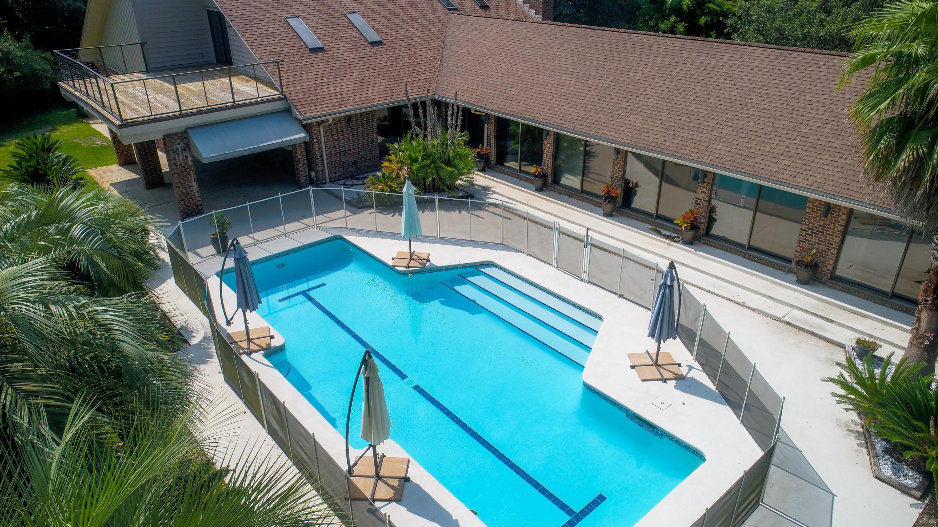 PARISH POINT - Residential