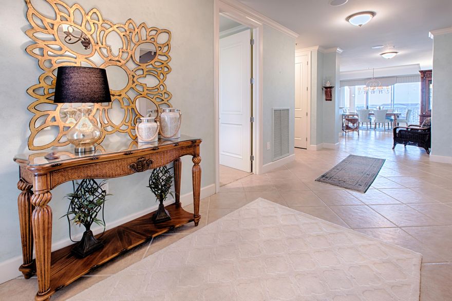 Beach living and the boating lifestyle at it's best in this TRUE top floor penthouse at Harbor Landing. Holiday Isle is the only location in Destin where you can have Deeded beach access and a private boat slips on the harbor. Harbor Landing commands unparalleled access to all the Emerald Coast has to offer. This West end top floor penthouse unit looks over Destin's famed harbor, equally renowned emerald green Gulf waters, and seasonal fireworks presented by Harborwalk Village from its spacious wraparound covered balcony with built-in electric grill. Flanking its Gulf facing front door are two guest bedrooms with Gulf views, both of which enjoy a private bath.