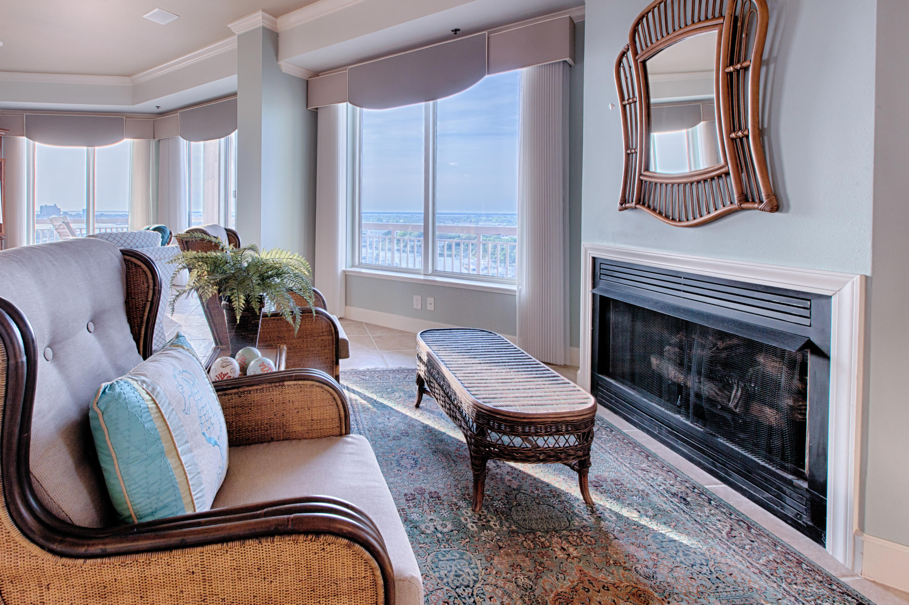 HARBOR LANDING - Residential