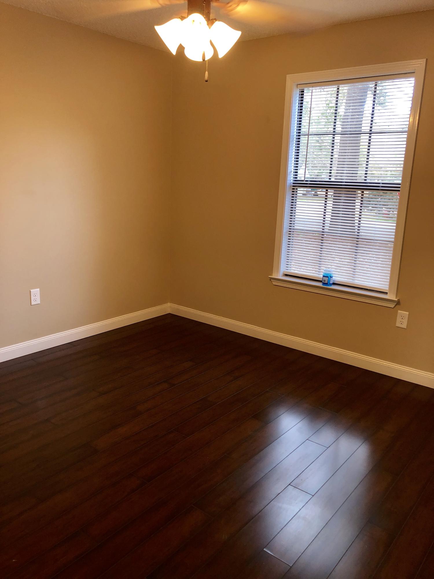 BEACONS BEND SOUTH LOT 1 BLK B - Residential