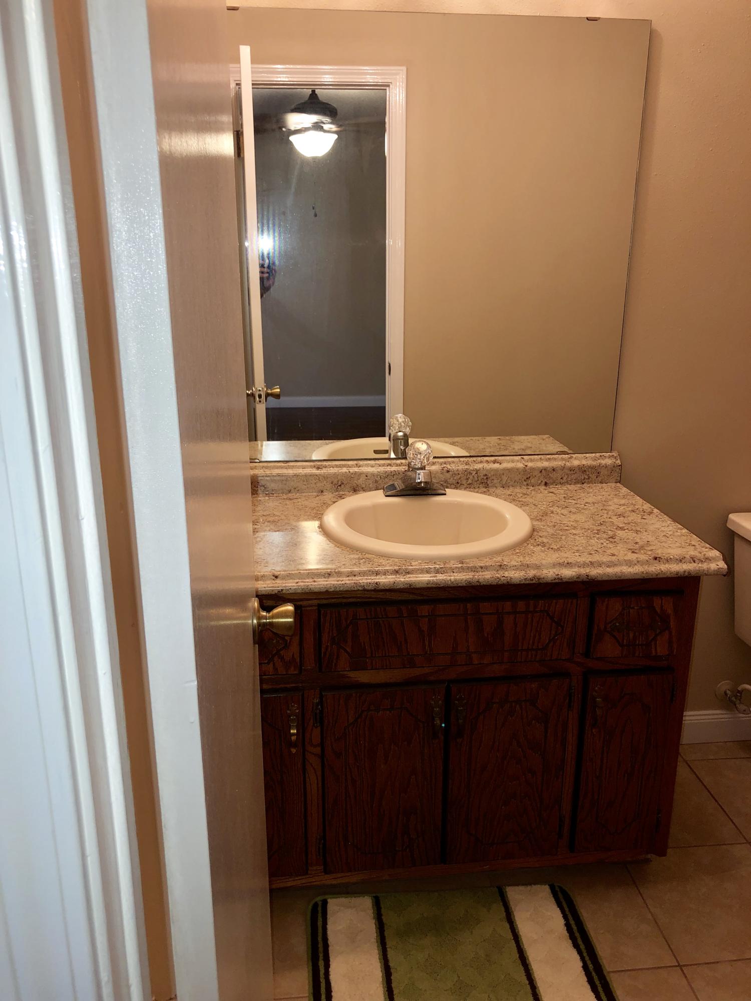 BEACONS BEND SOUTH LOT 1 BLK B - Residential