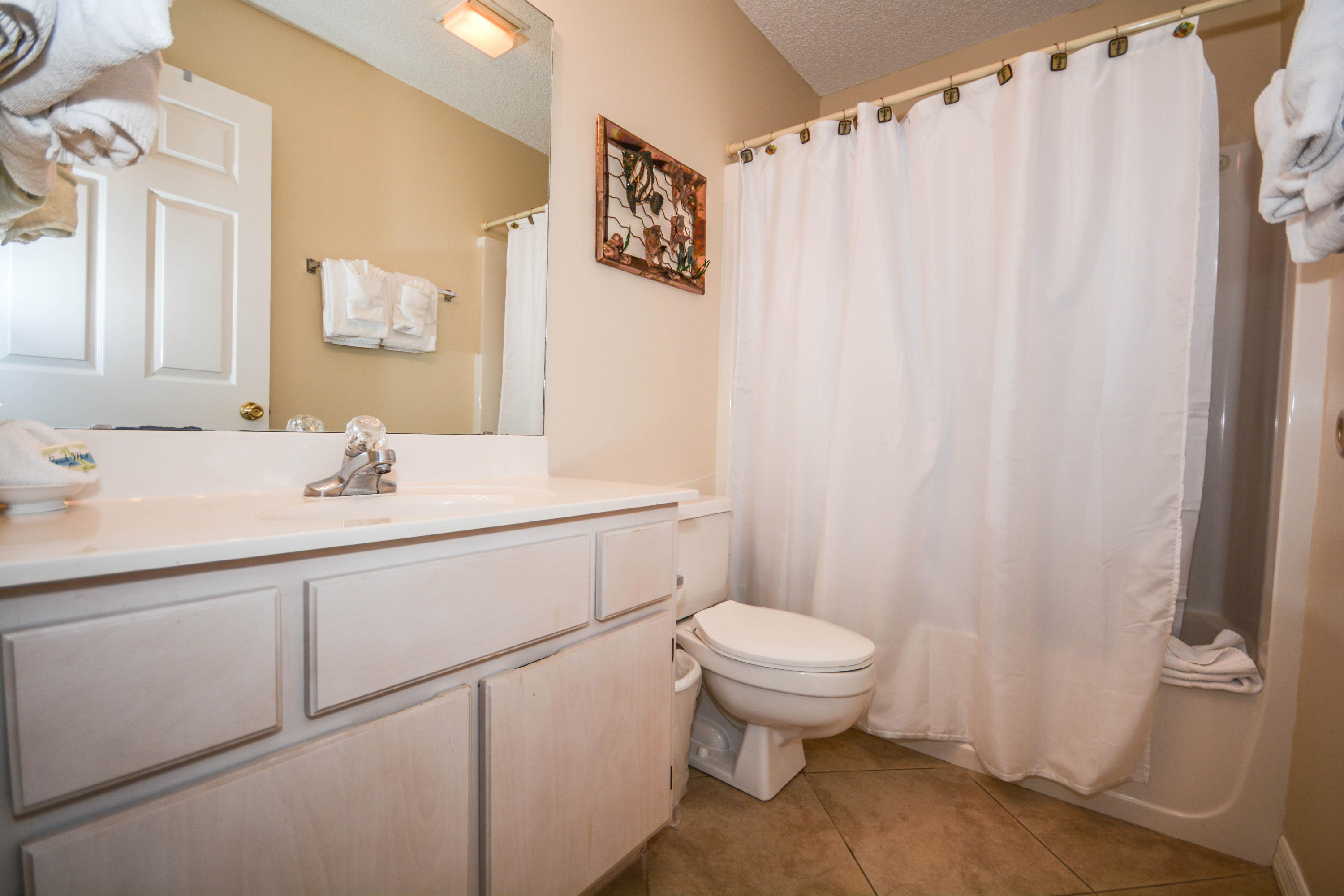 BEACHSIDE VILLAS CONDO PH 1 - Residential