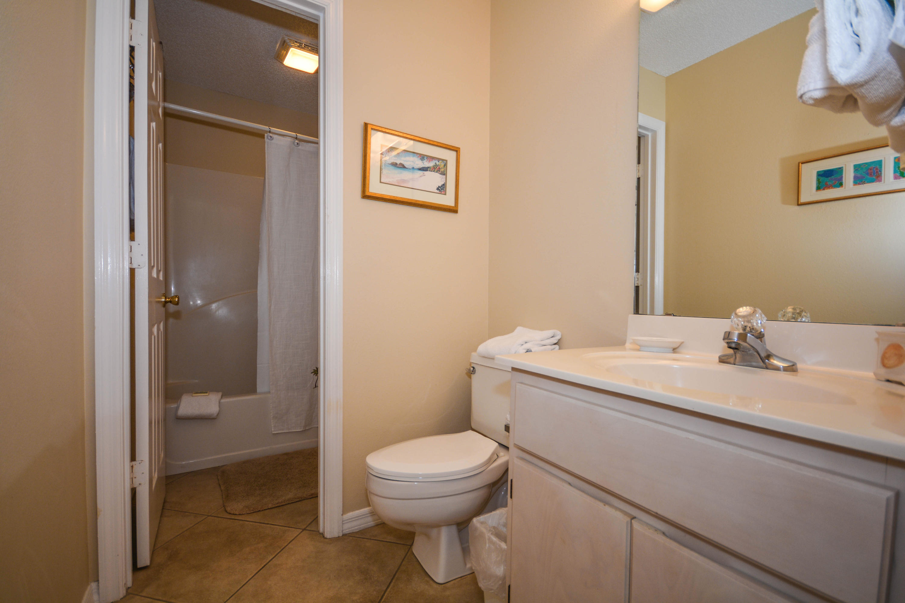 BEACHSIDE VILLAS CONDO PH 1 - Residential