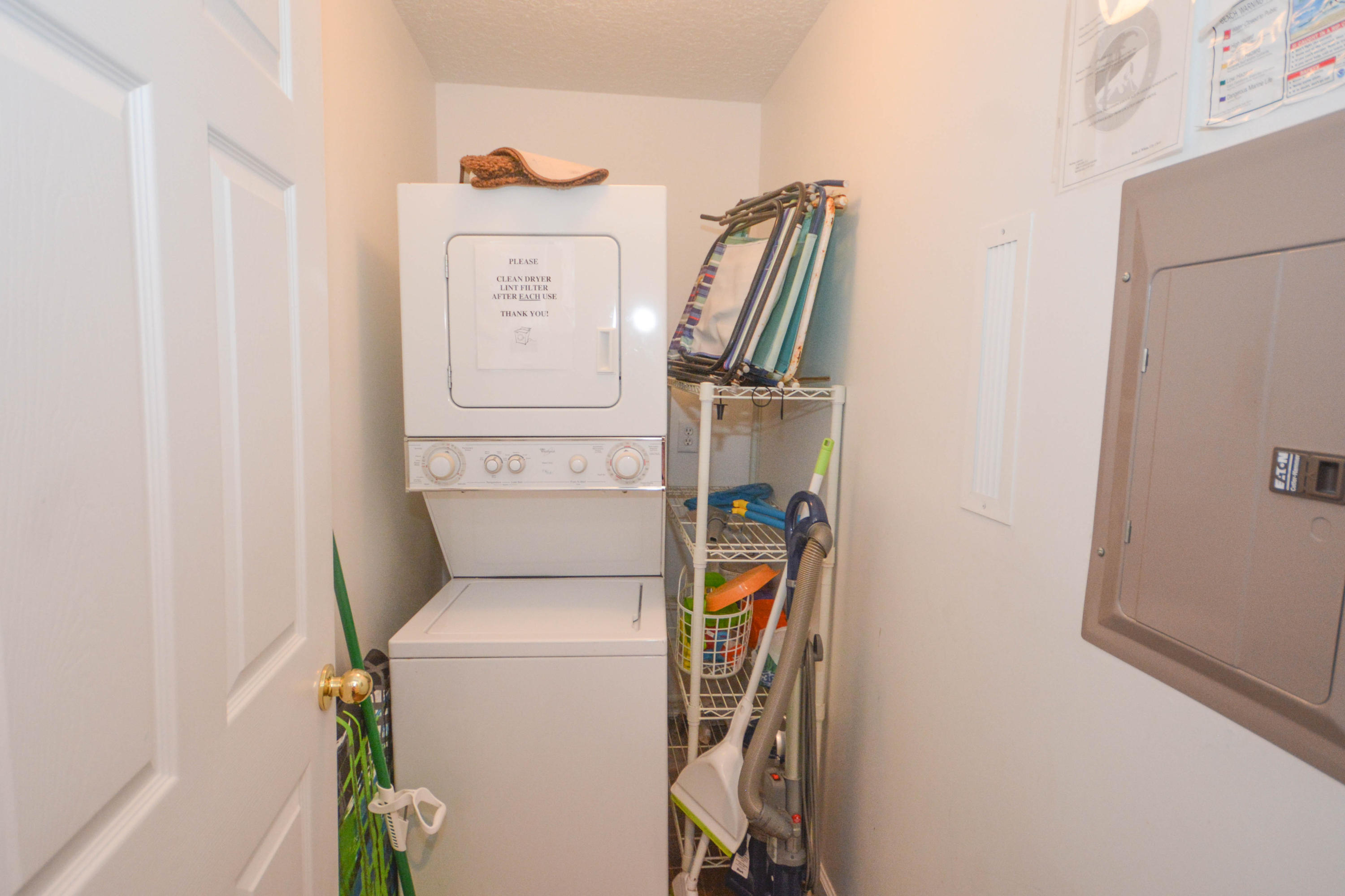 TROPIC WINDS - Residential