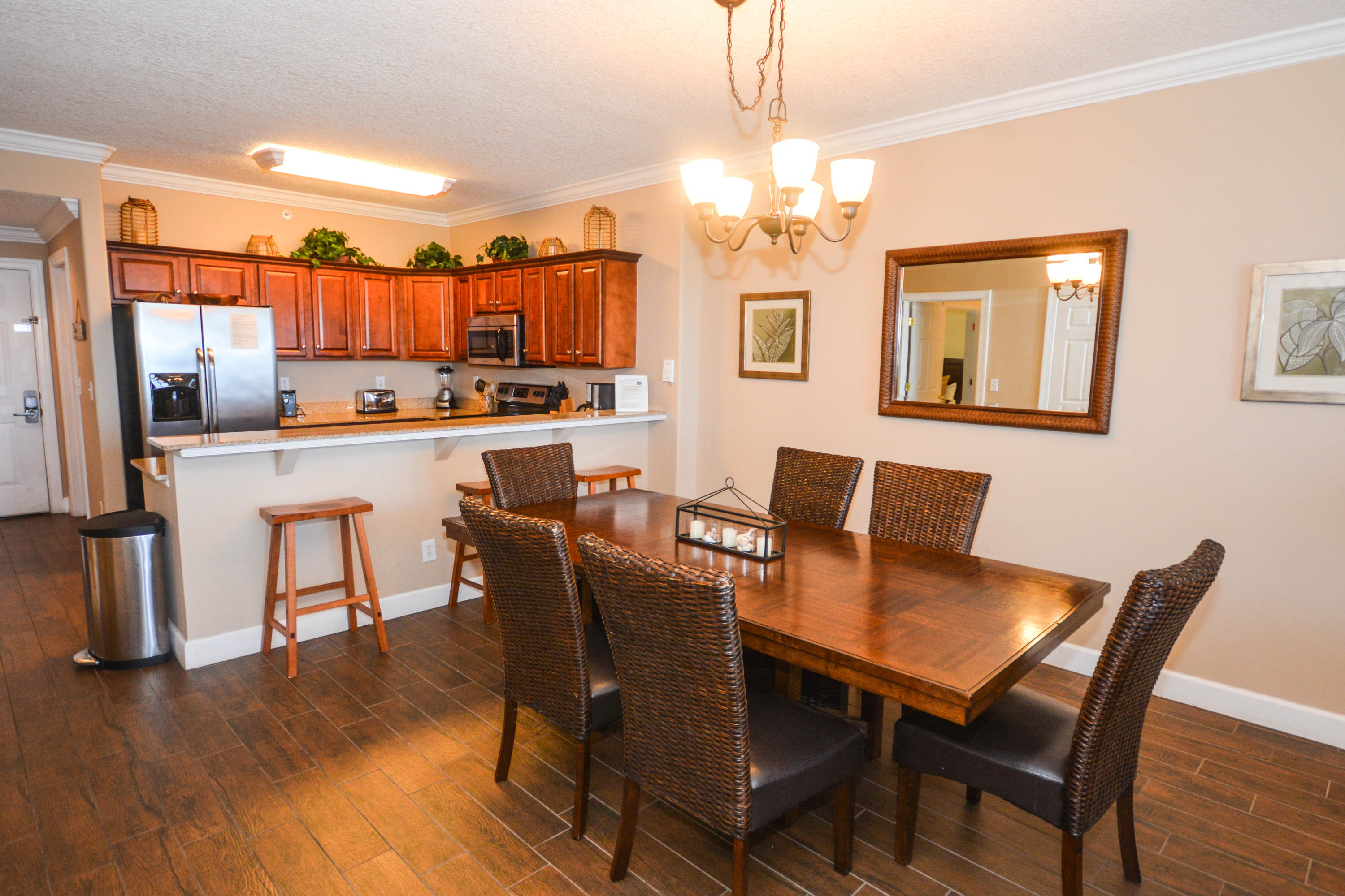 TROPIC WINDS - Residential