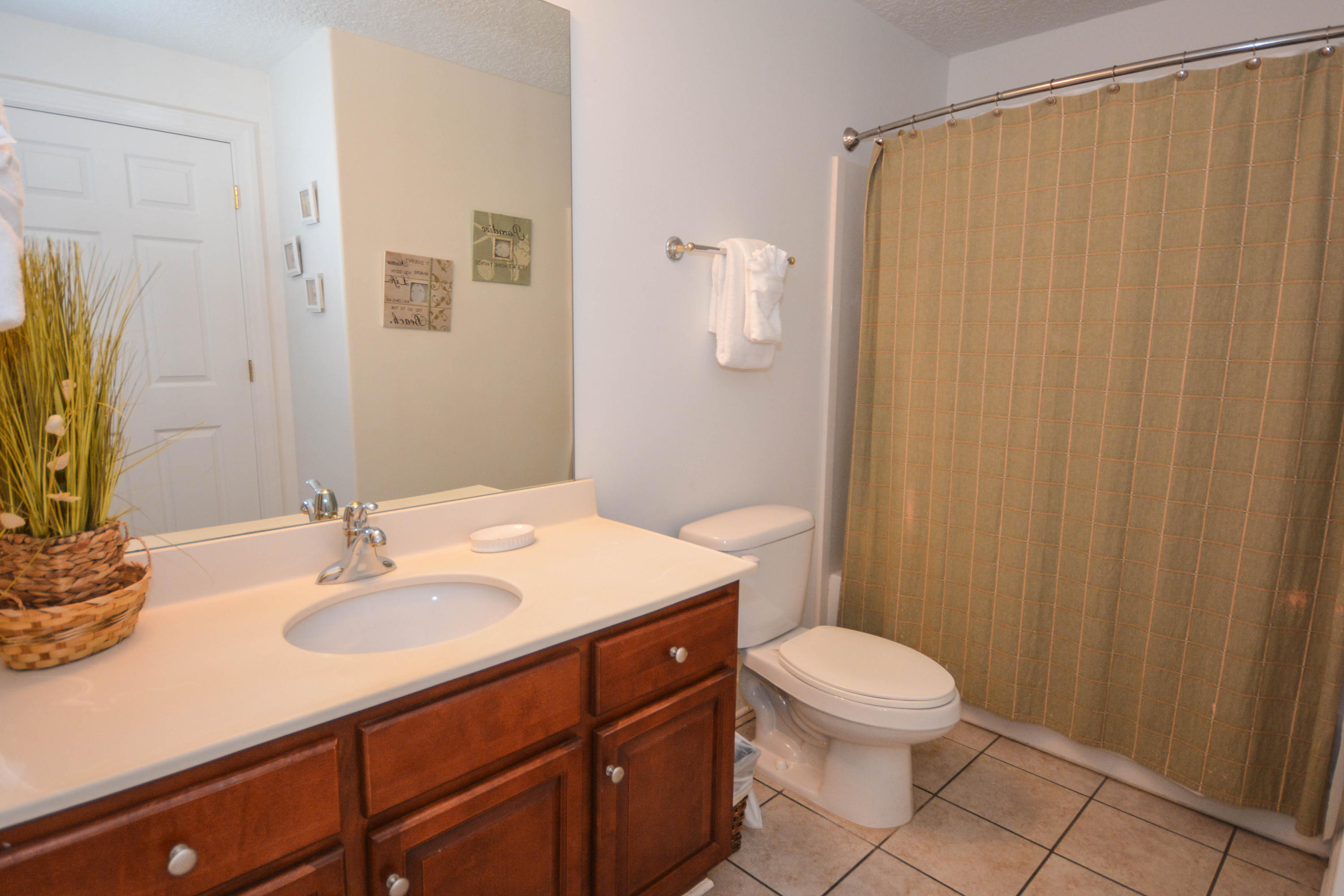 TROPIC WINDS - Residential