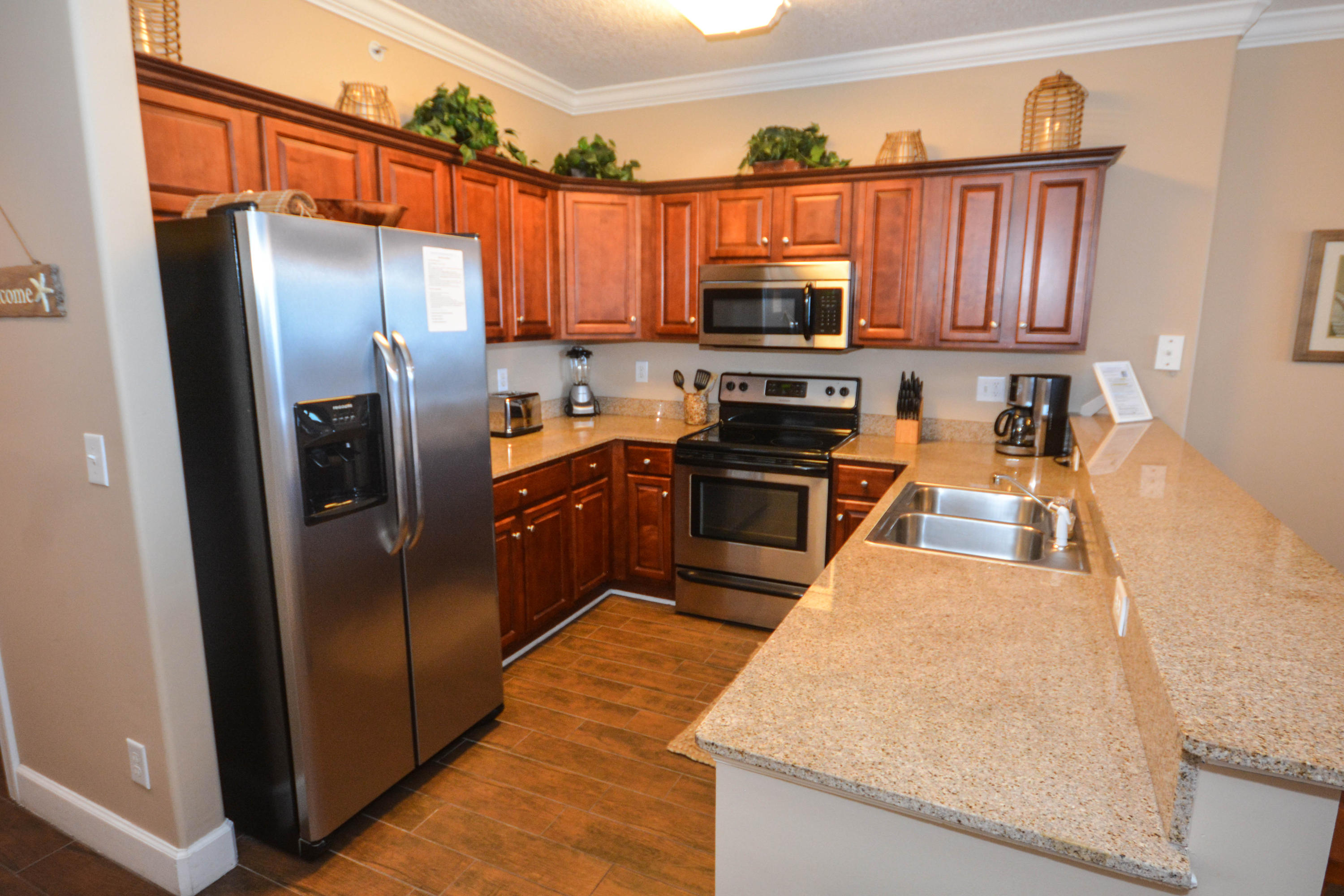 TROPIC WINDS - Residential