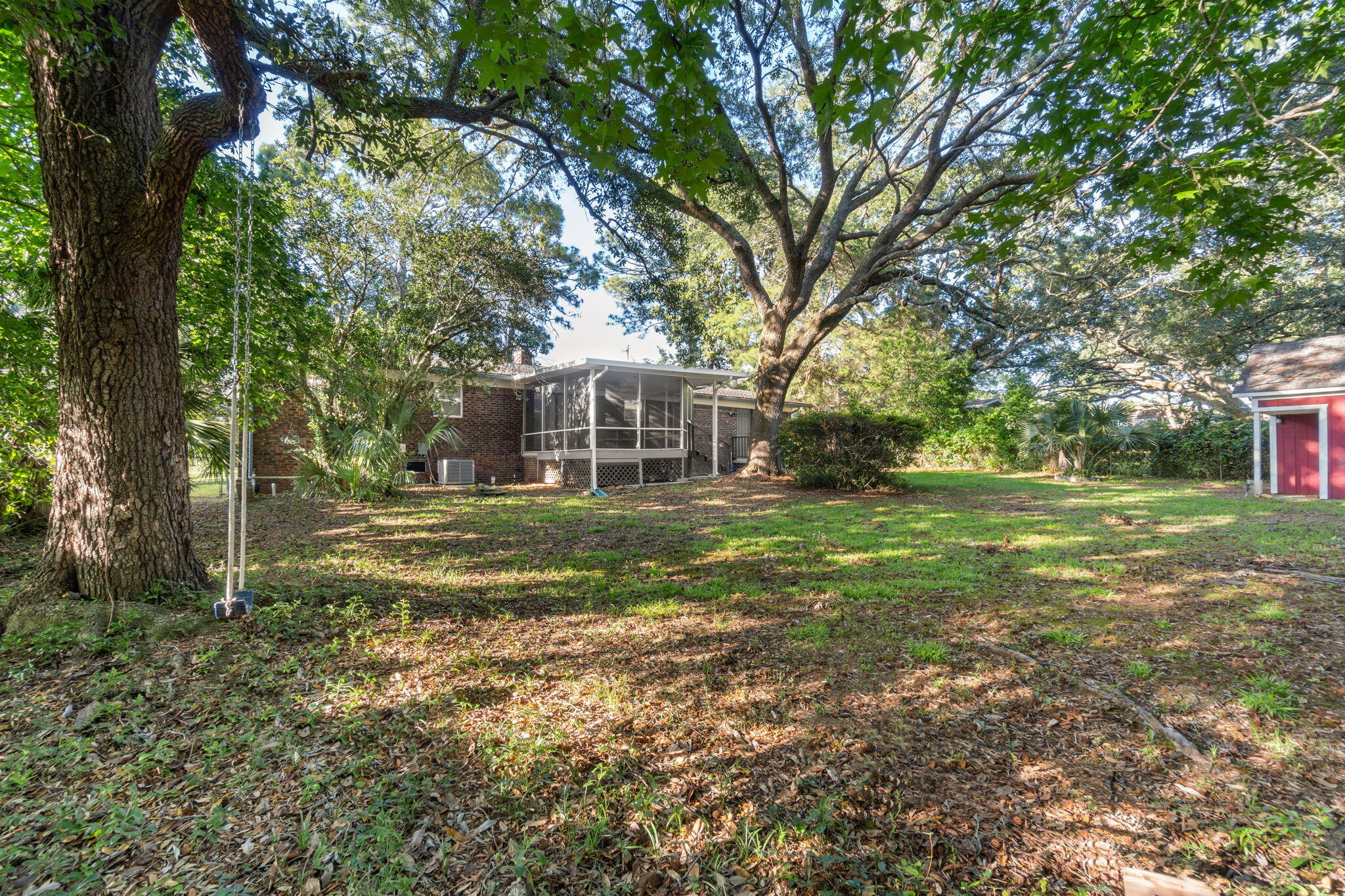 BAYOU POQUITO - Residential