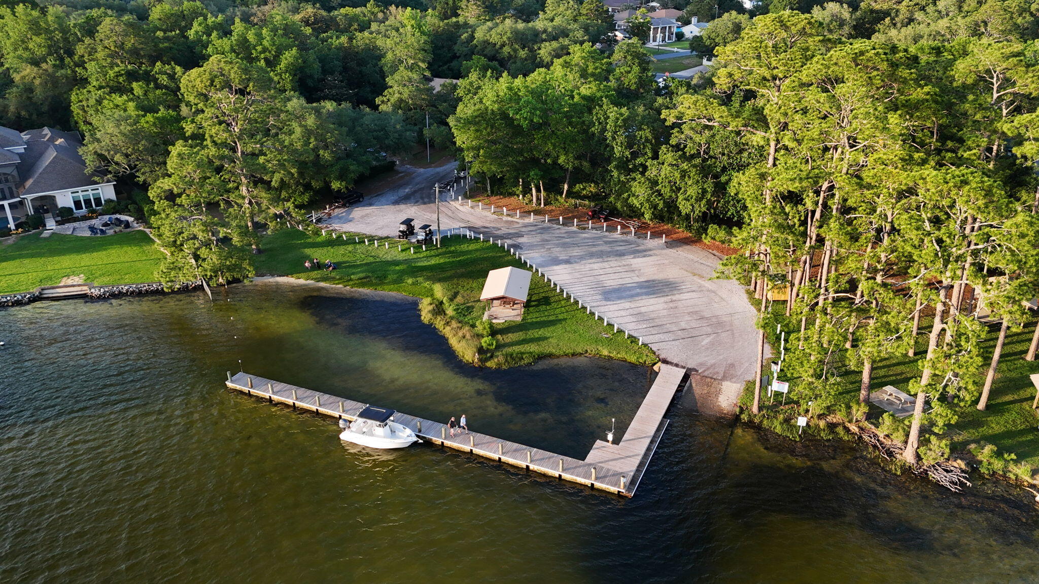 BAYOU POQUITO - Residential
