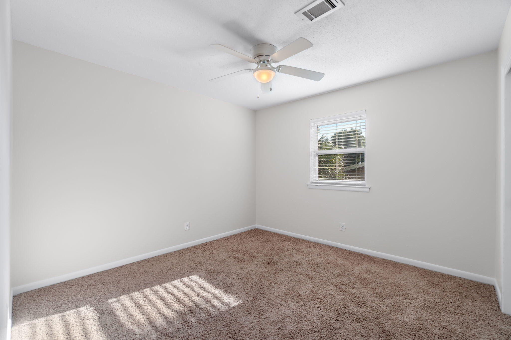 BAYOU POQUITO - Residential