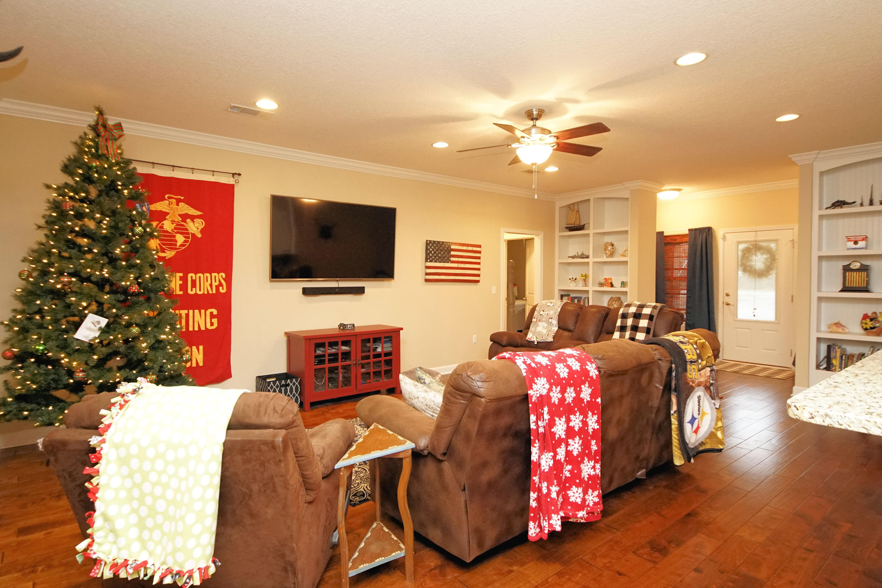 CAMELLIA COVE - Residential