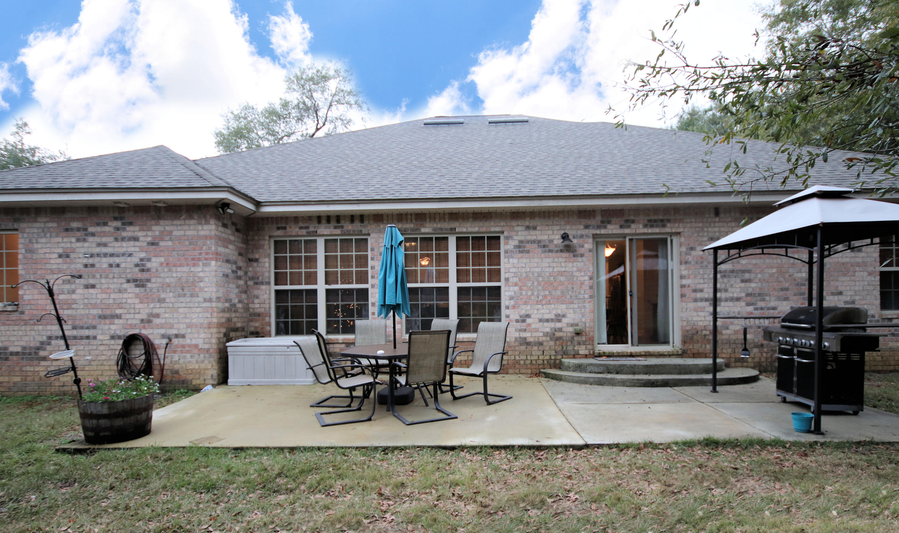 CAMELLIA COVE - Residential