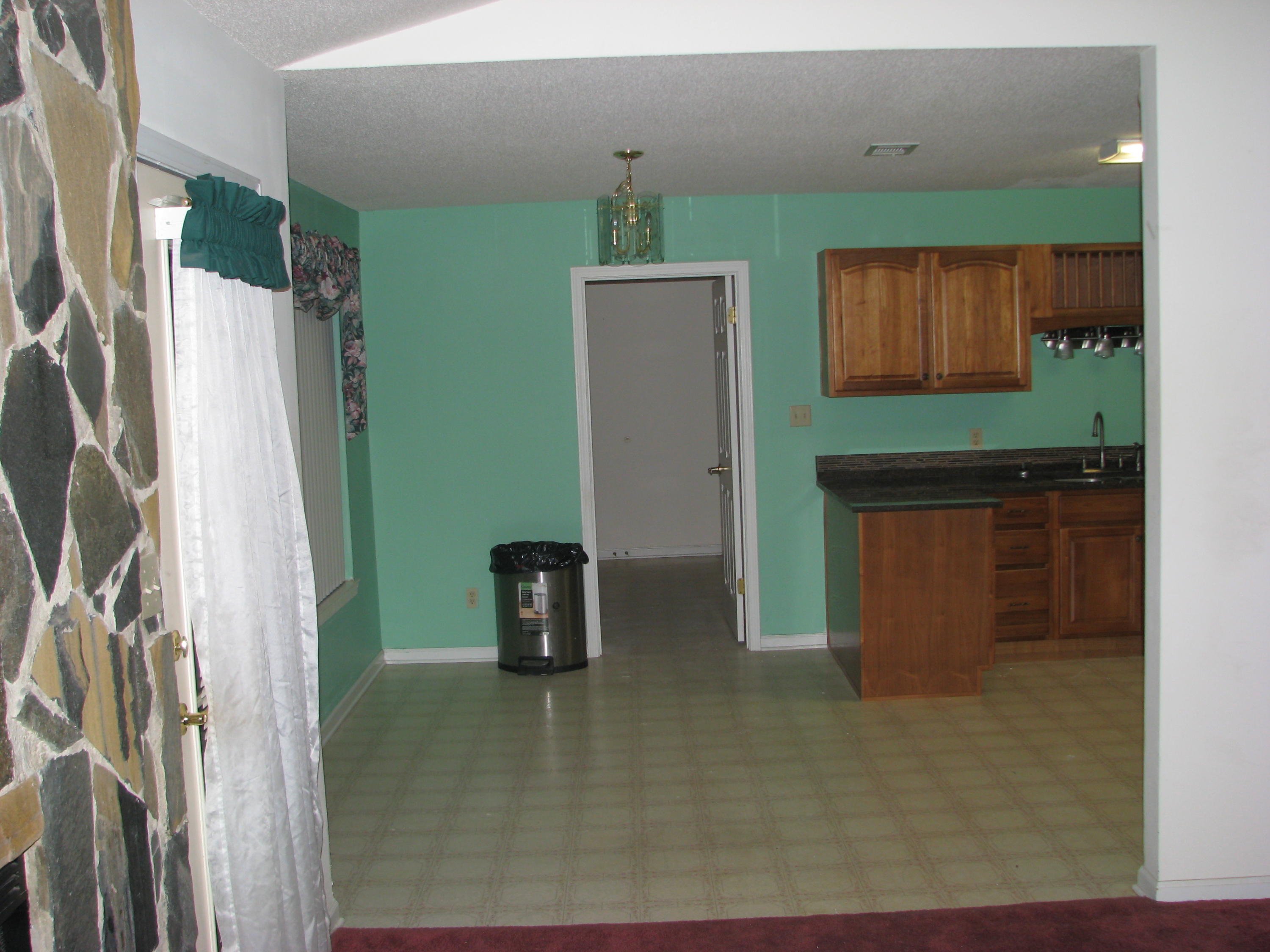 FOXWORTH ESTATES PH 1 - Residential