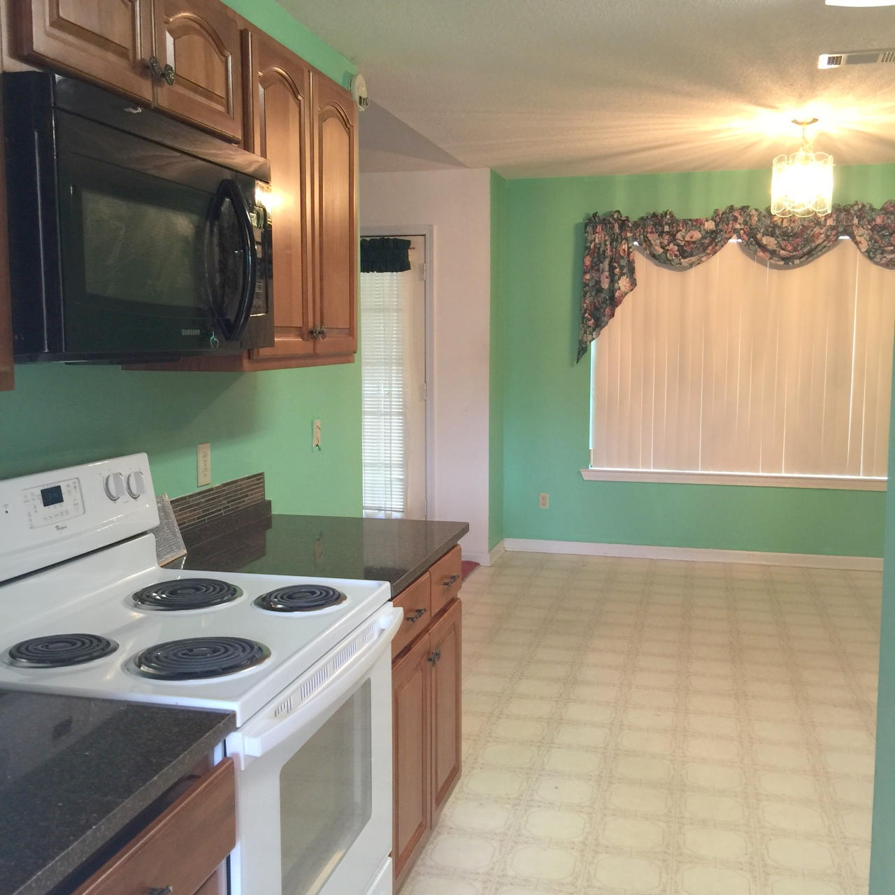 FOXWORTH ESTATES PH 1 - Residential