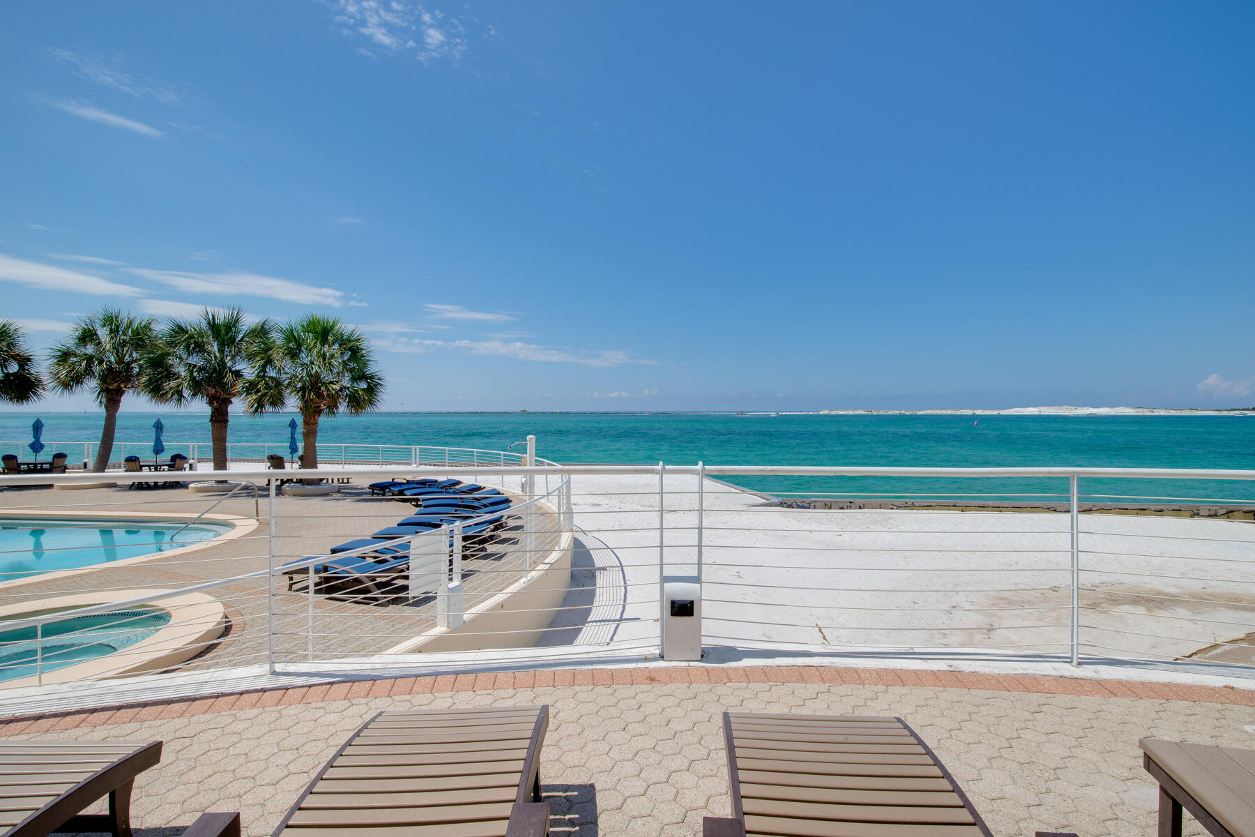 EAST PASS TOWERS CONDO PH 2 - Residential