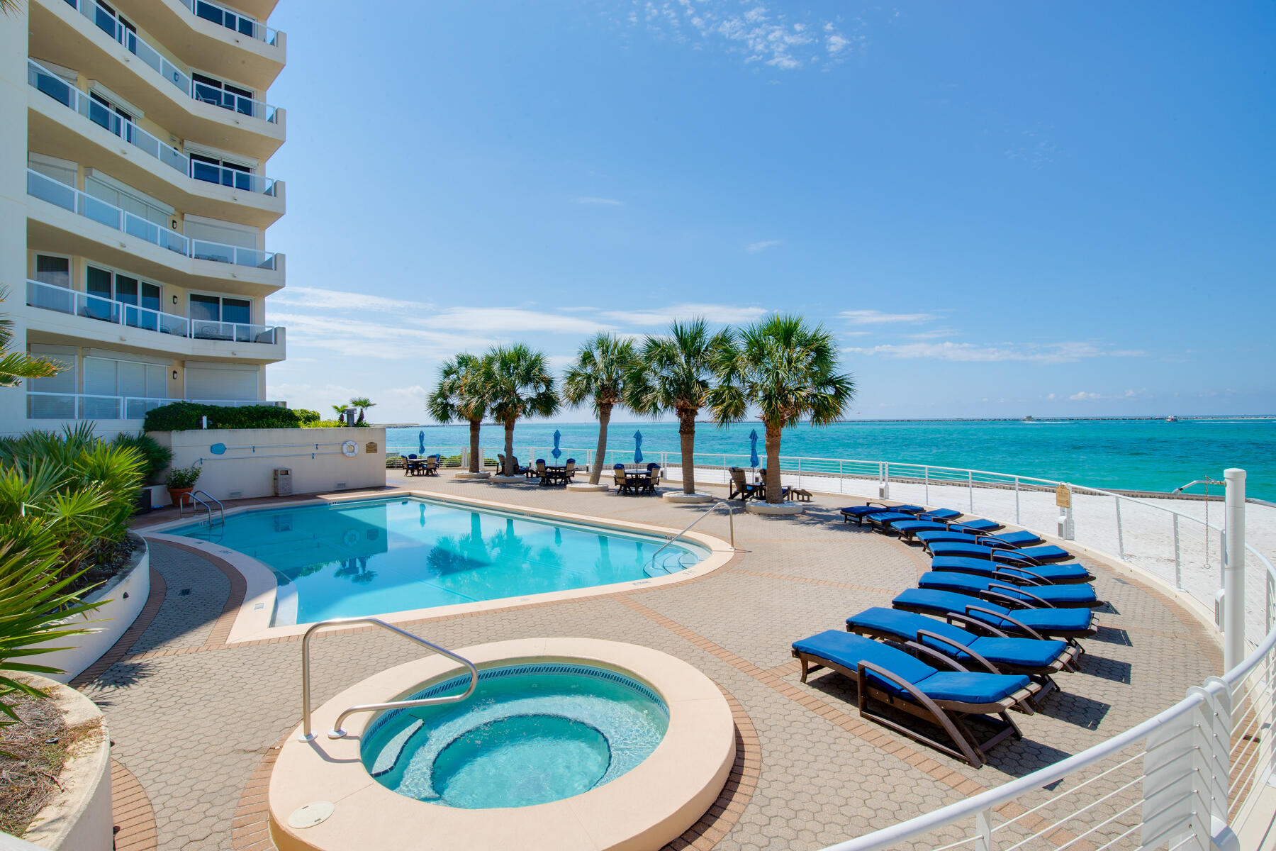 EAST PASS TOWERS CONDO PH 2 - Residential