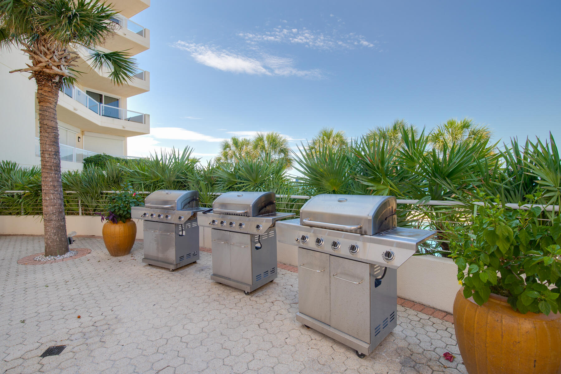 EAST PASS TOWERS CONDO PH 2 - Residential