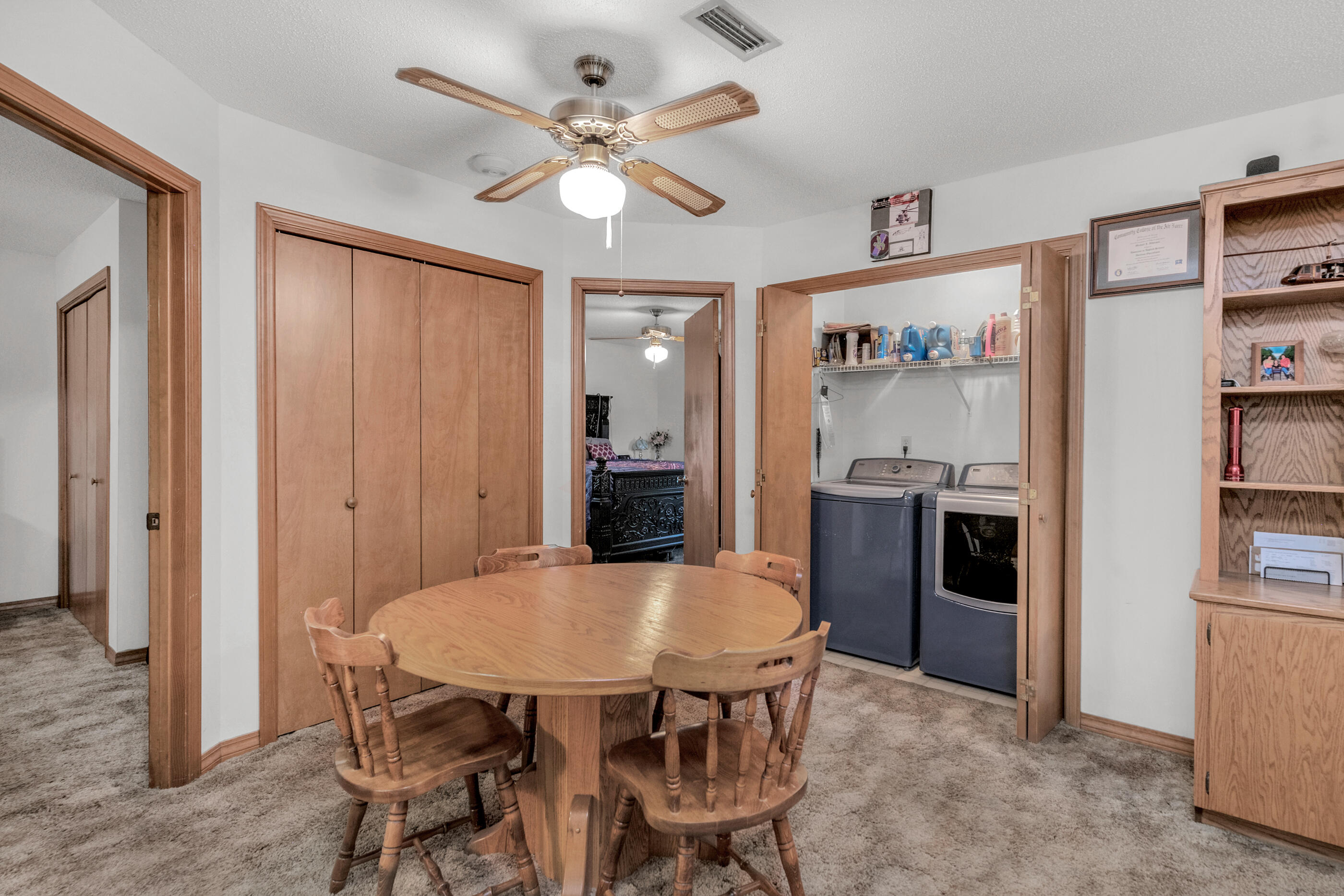 WEST NAVARRE - Residential