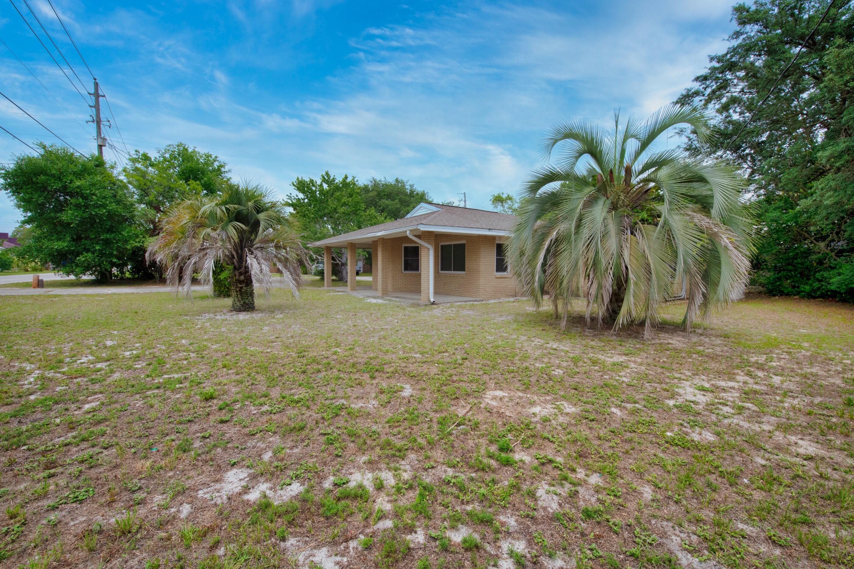 WEST NAVARRE - Residential