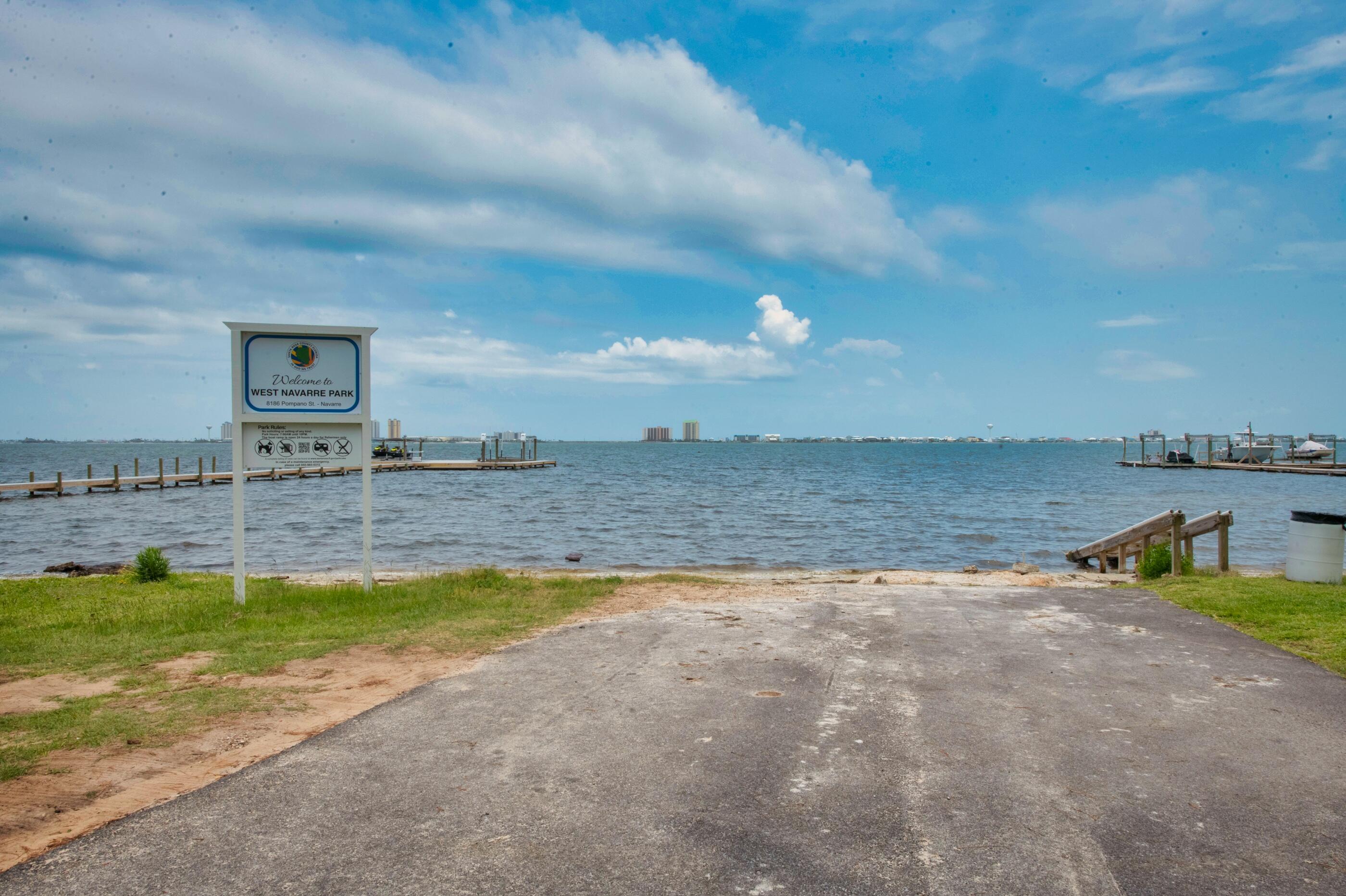 WEST NAVARRE - Residential