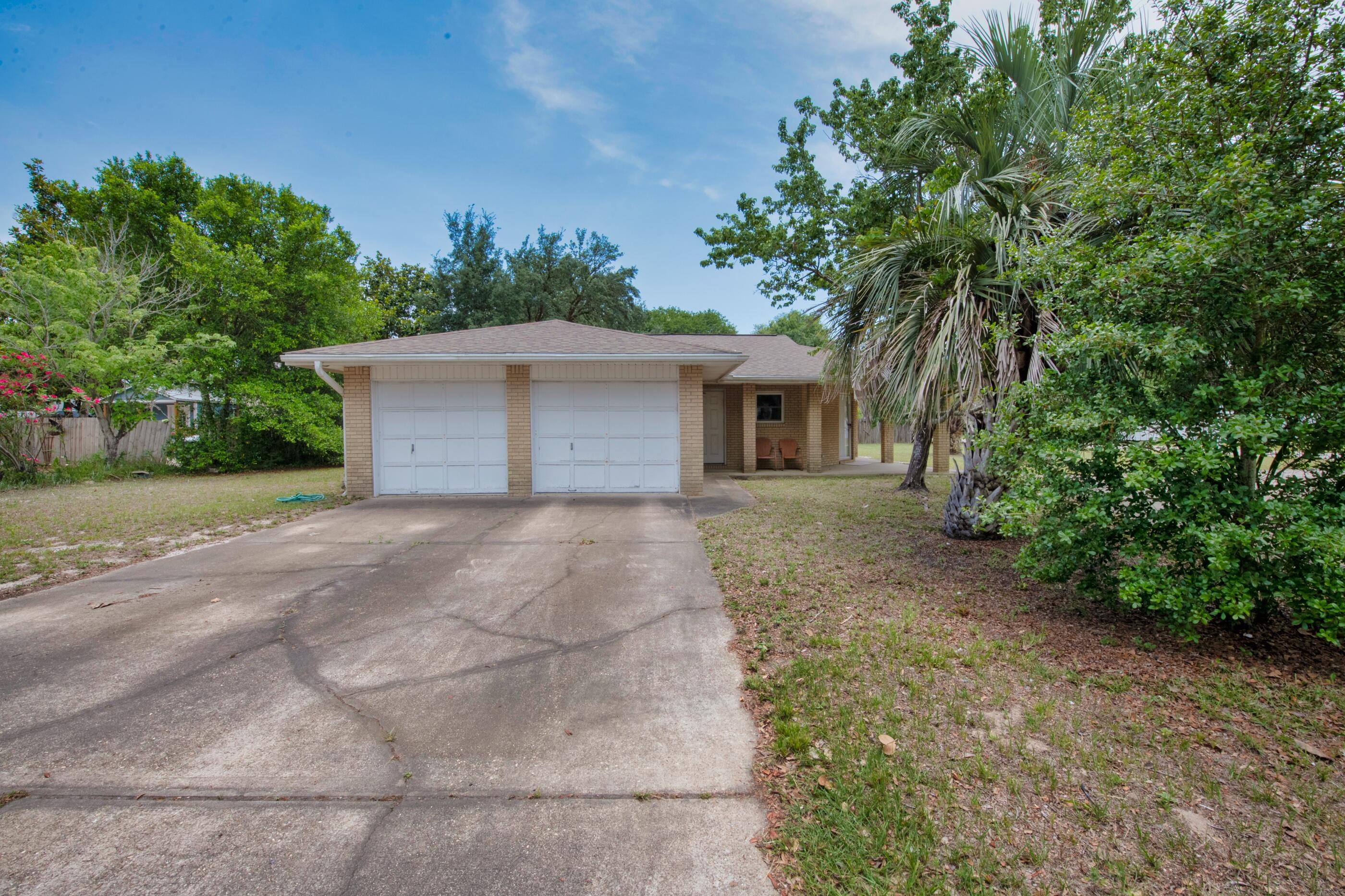 WEST NAVARRE - Residential
