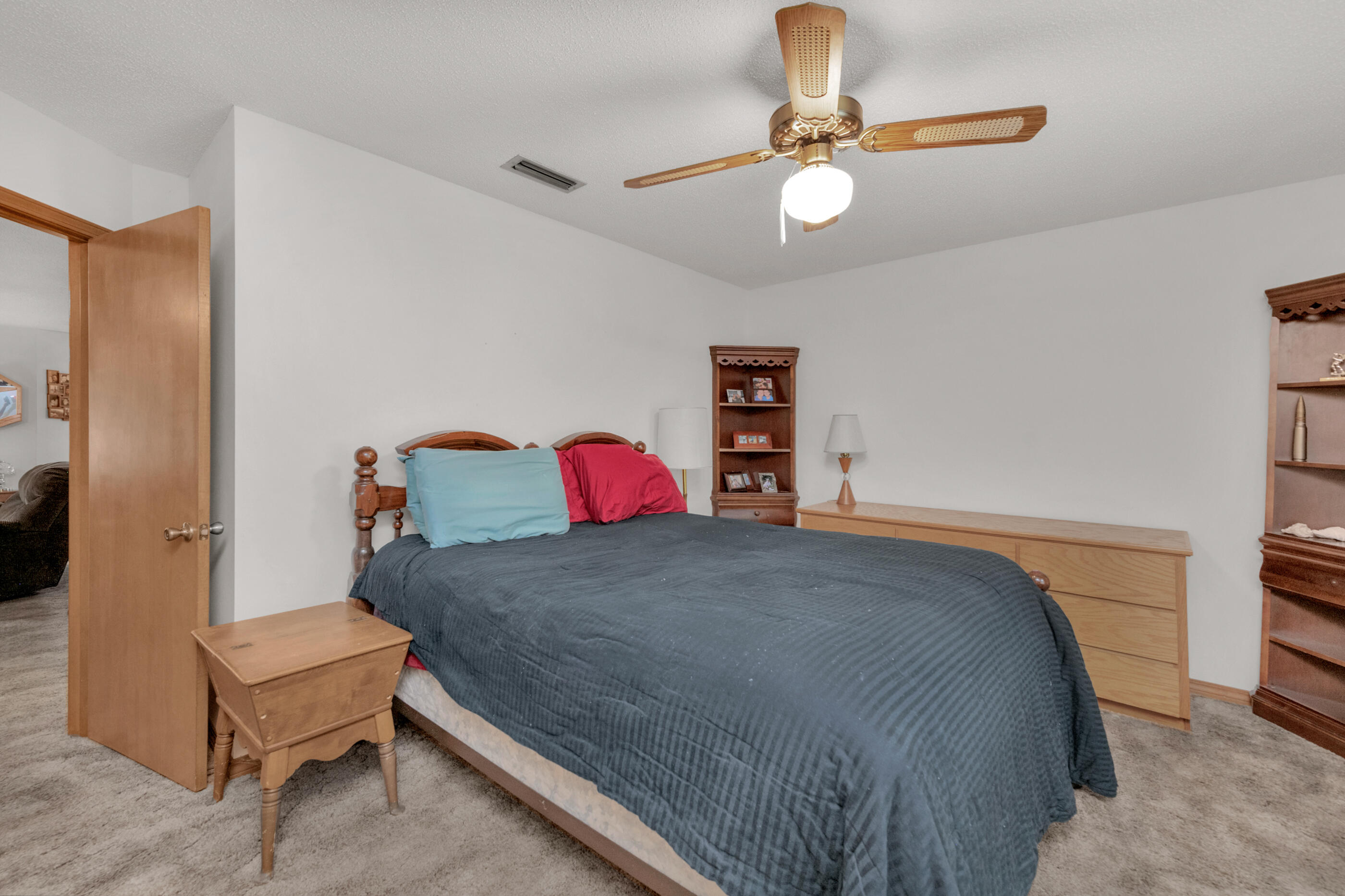 WEST NAVARRE - Residential